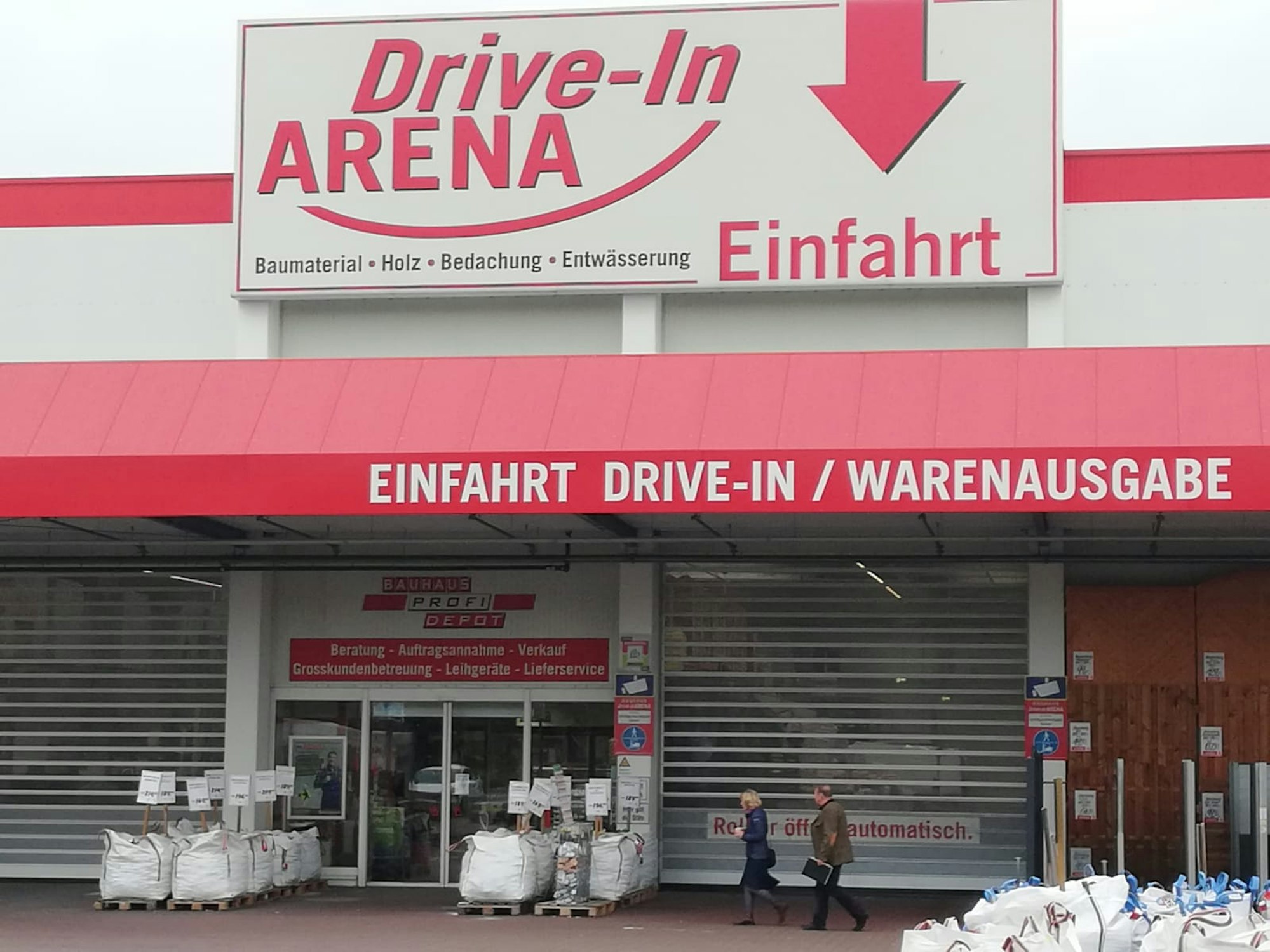 Die Warenausgabe vom Baumarkt in Kalk