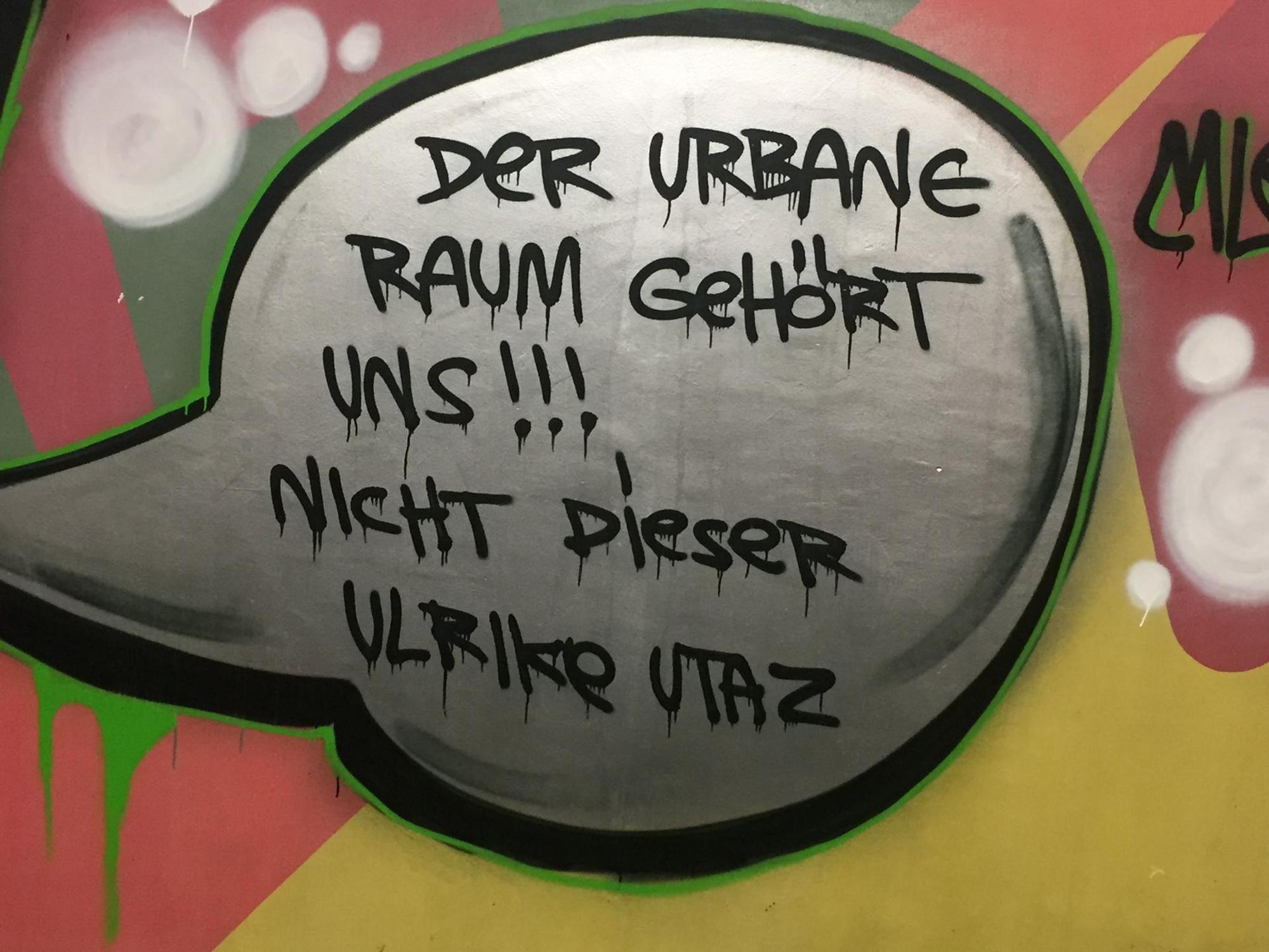 Leyendecker_Strasse_Graffiti_Ultras_Spruch_190122