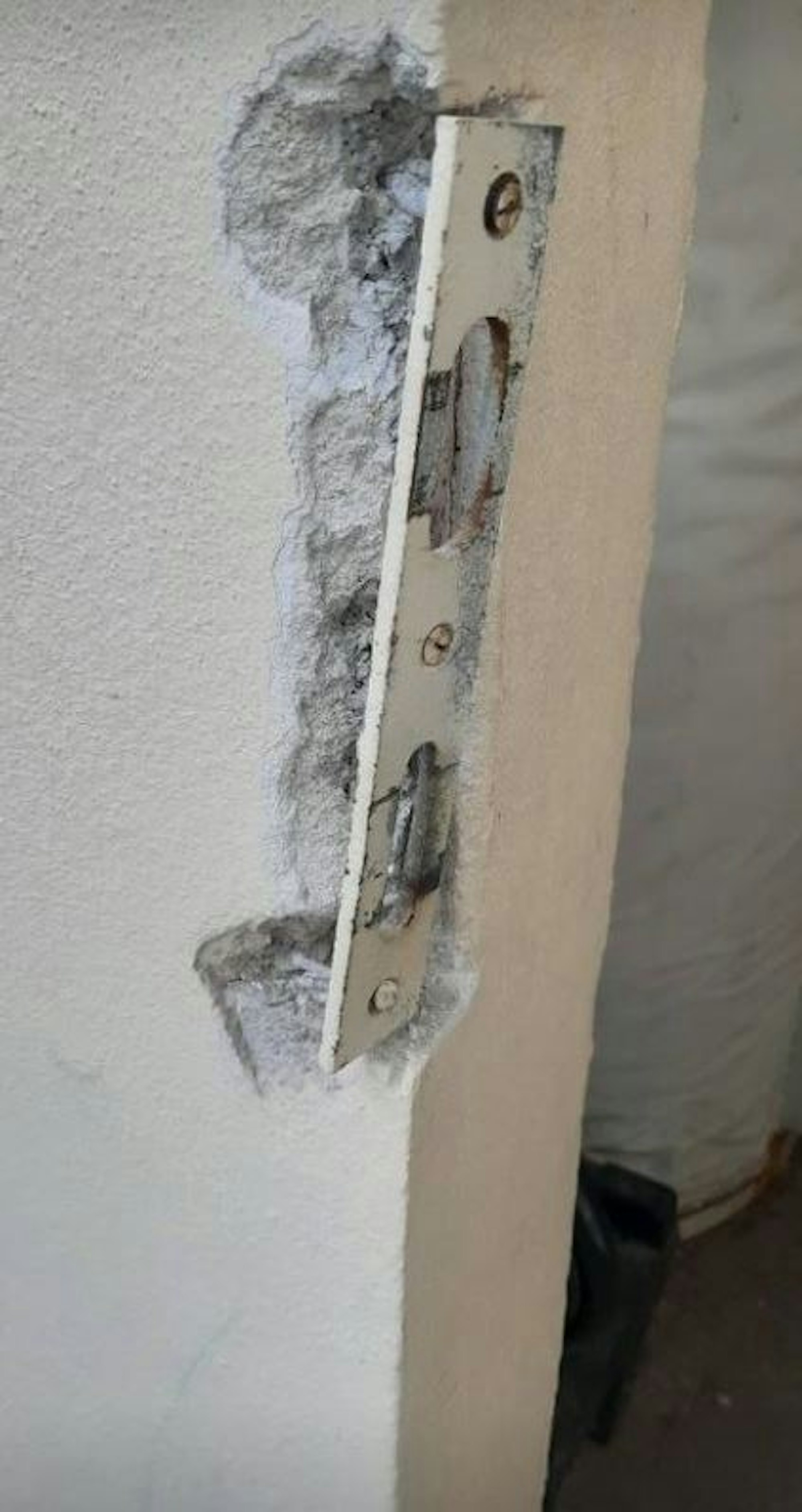 Einbruch Wüst