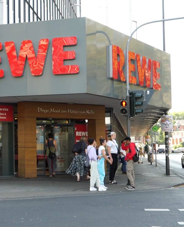 Rewe_Barbarossaplatz_180920