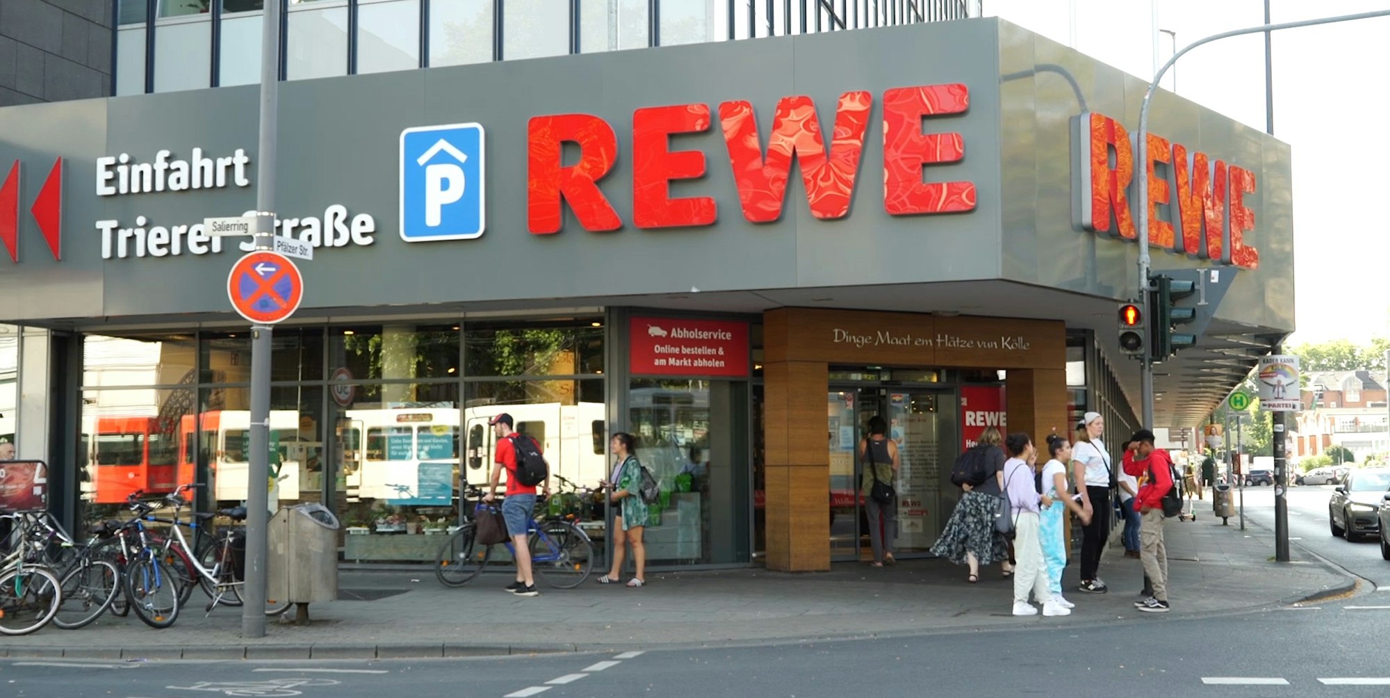 Rewe_Barbarossaplatz_180920