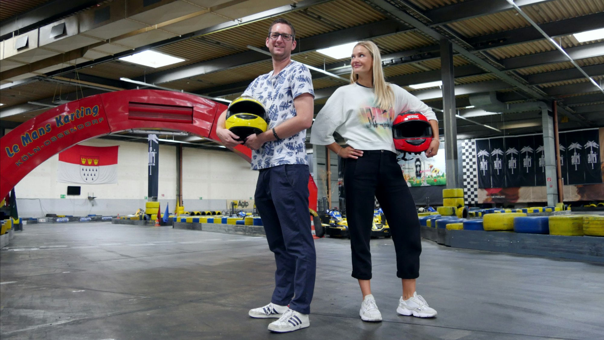 SimonKuepper_PiaStutzenstein_Kartbahn