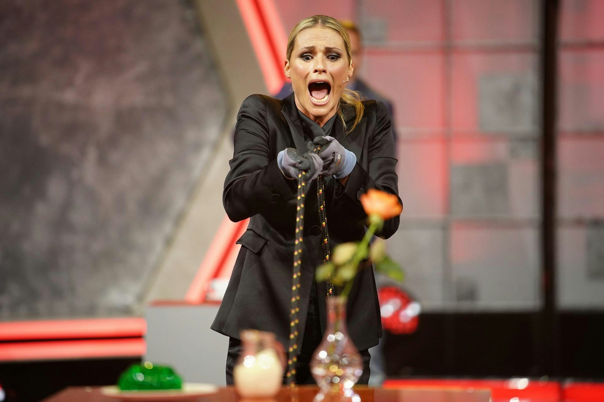 1809 michelle hunziker rtl show hose geplatzt