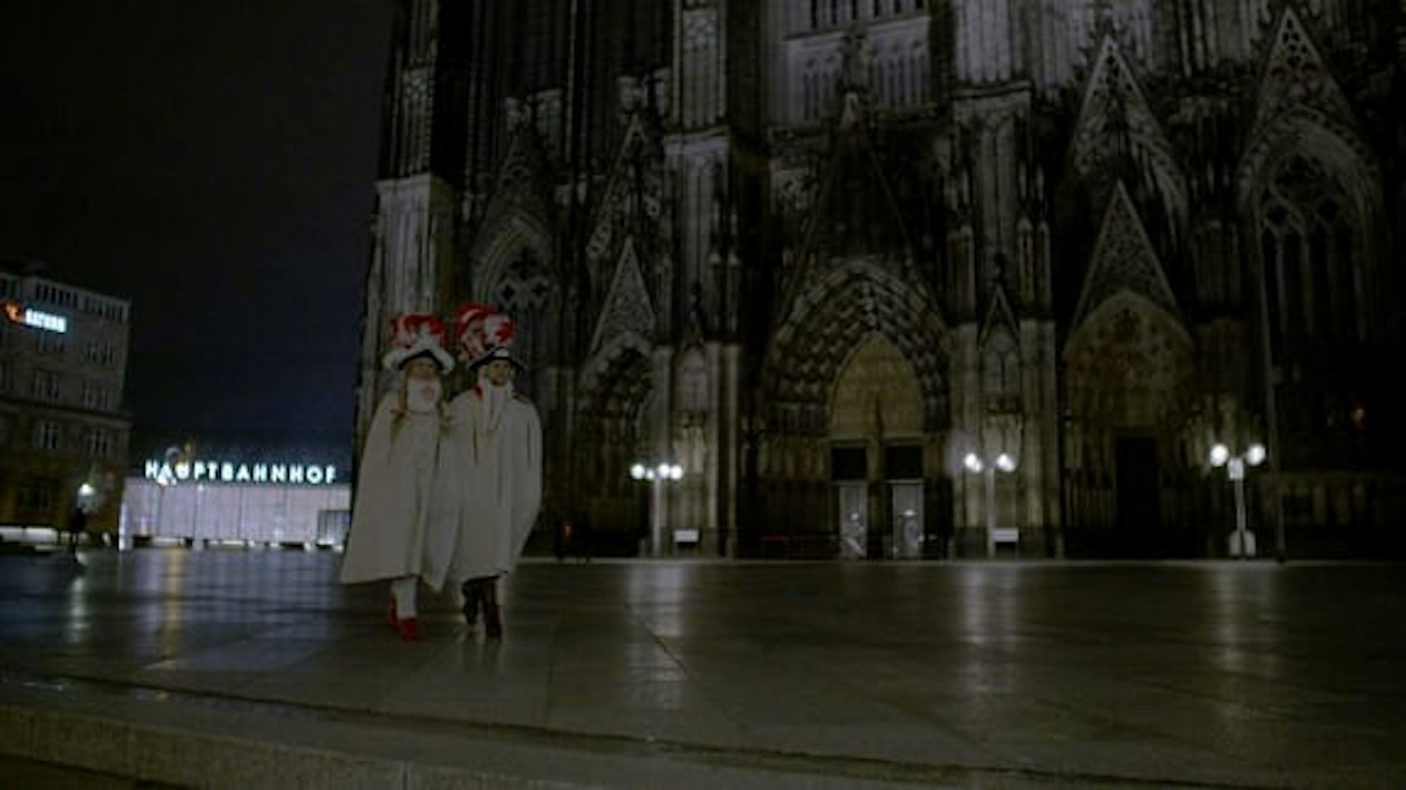 PG_-_Einsames_Tanzpaar_2021_final_Screenshot0140