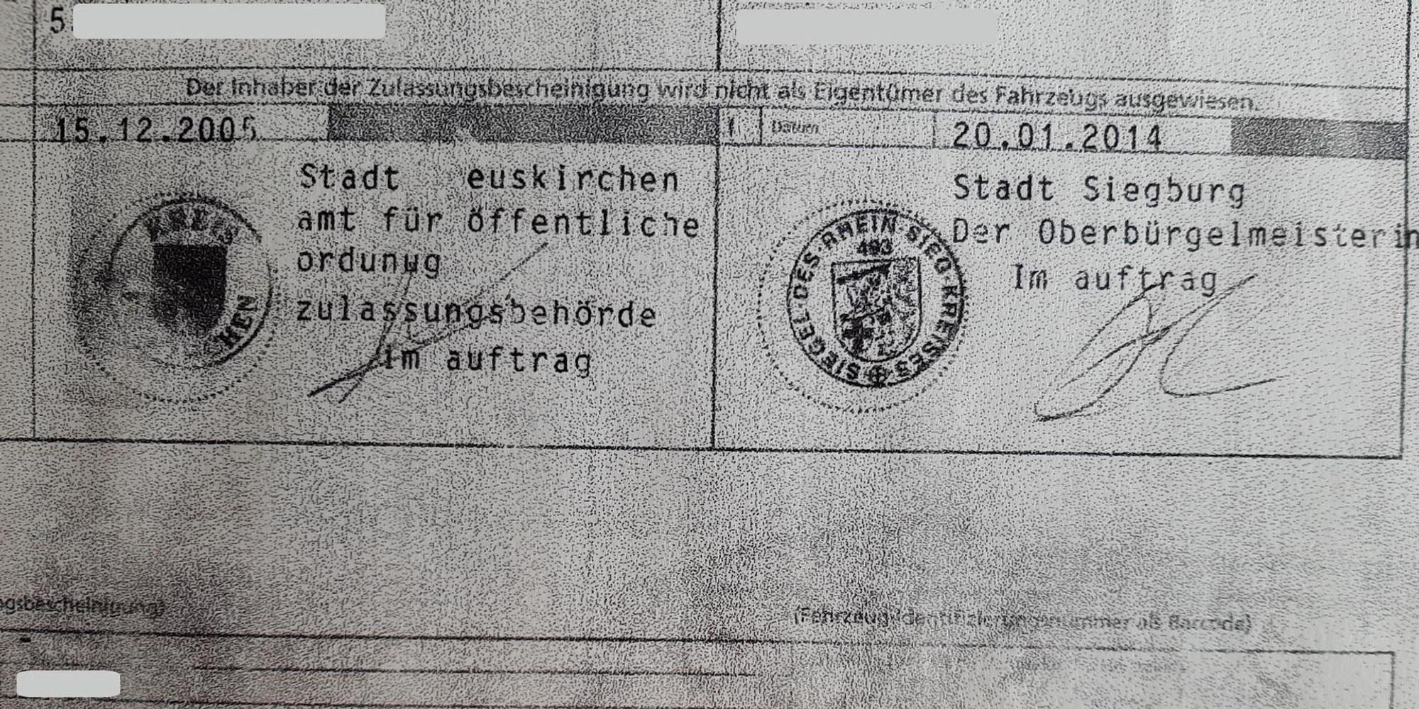 Gefälschter Fahrzeugschein