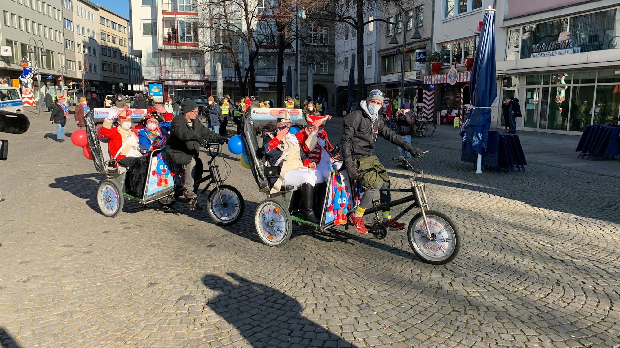 Weiberfastnacht_RoteFunken