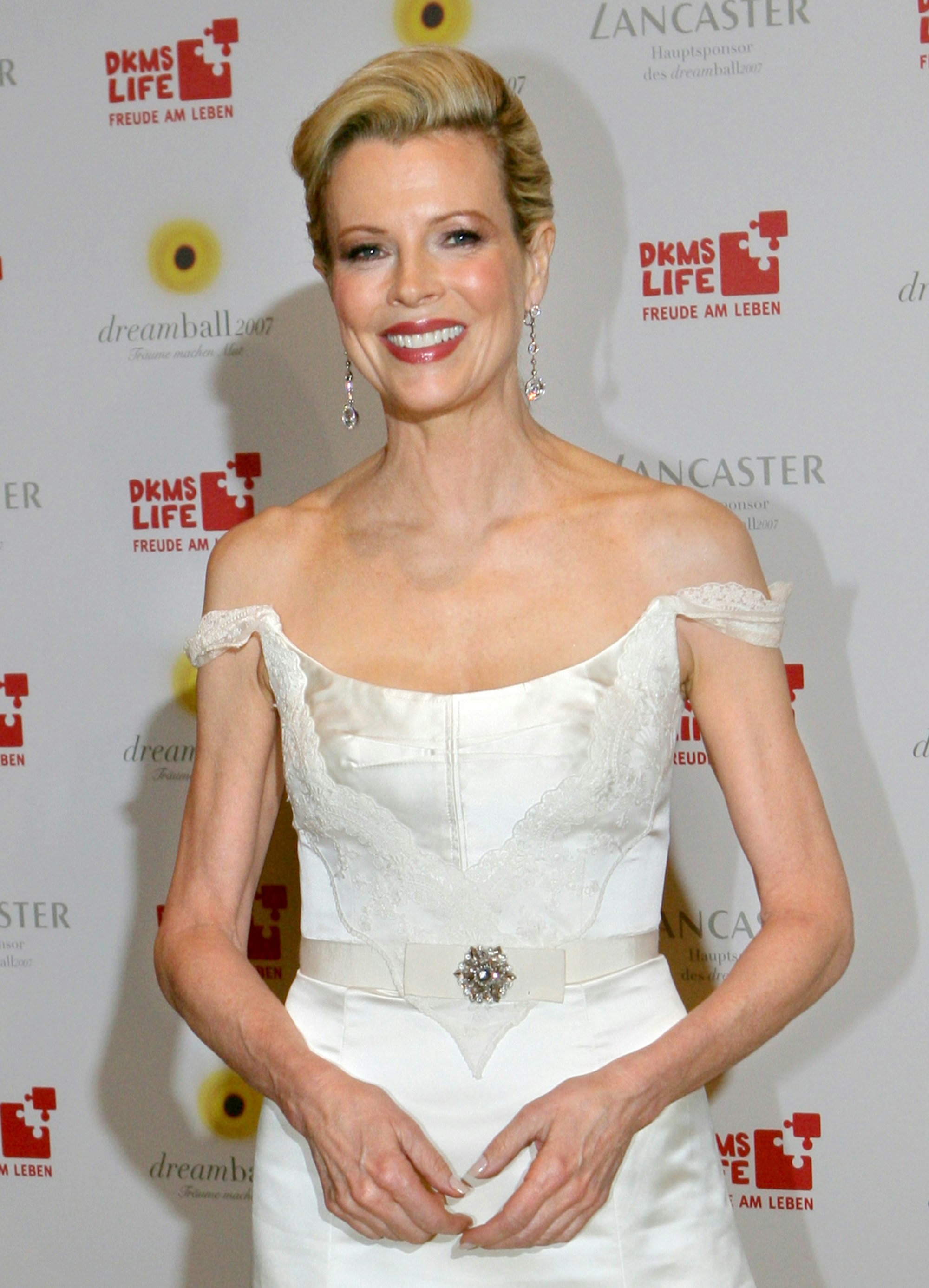 Kim_Basinger_44835964