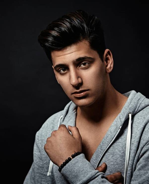 Eren-Can-Bektas_Fotocredit_Tim-Döring-1-1024x683