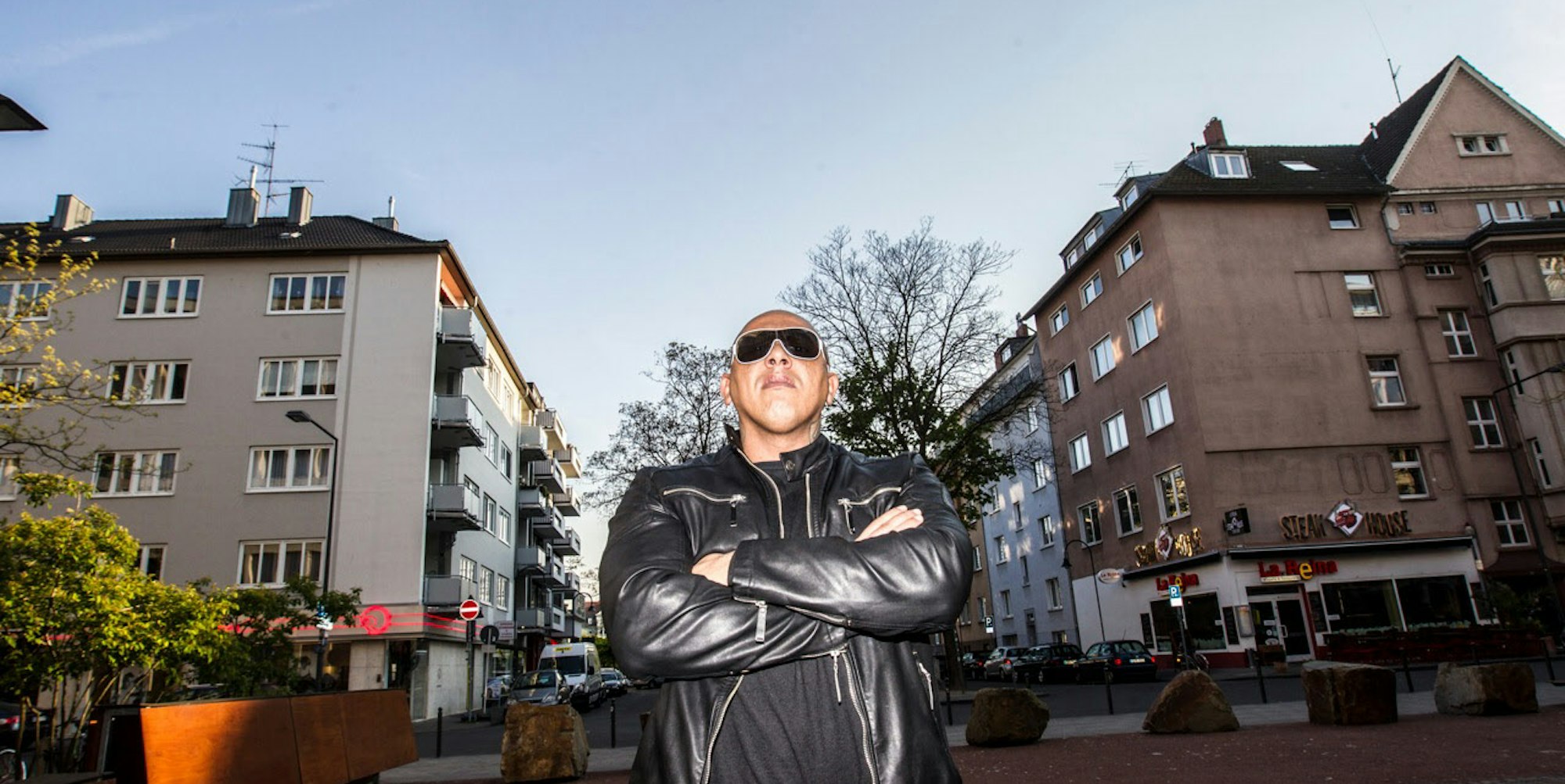 01K___24_71-116589402_ori