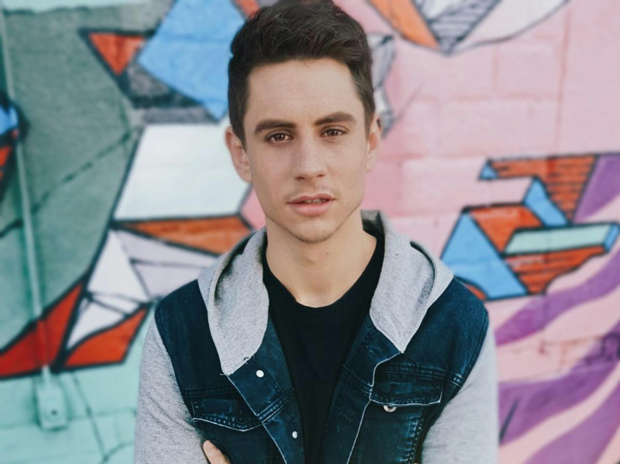 Auf Social Media setzt sich Patjabbers gegen Mobbing und Homophobie ein.