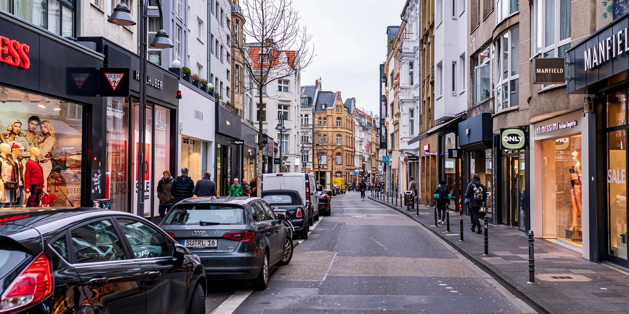 Ehrenstraße