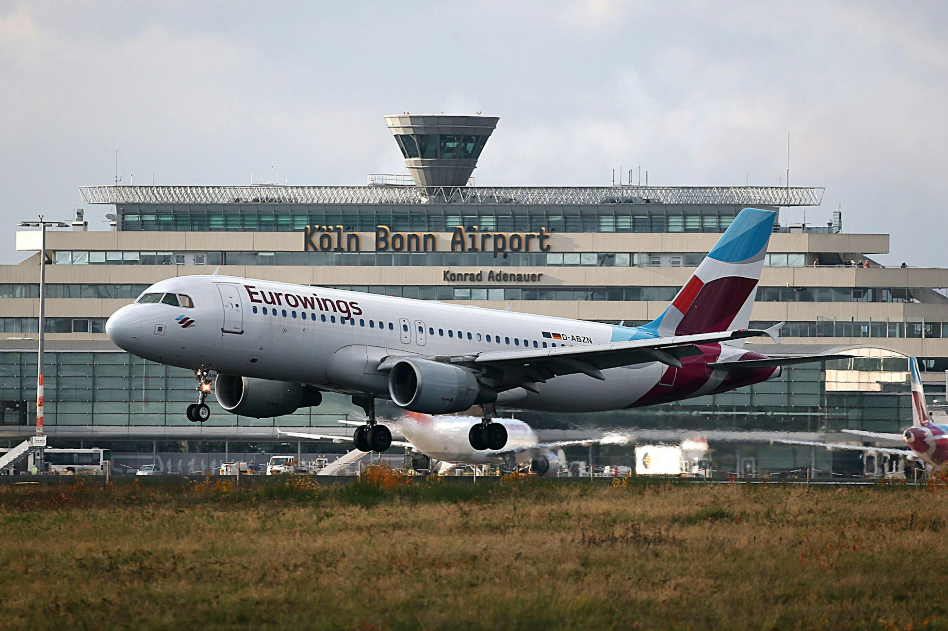 Eurowingsmaschine am Flughafen Köln/Bonn.