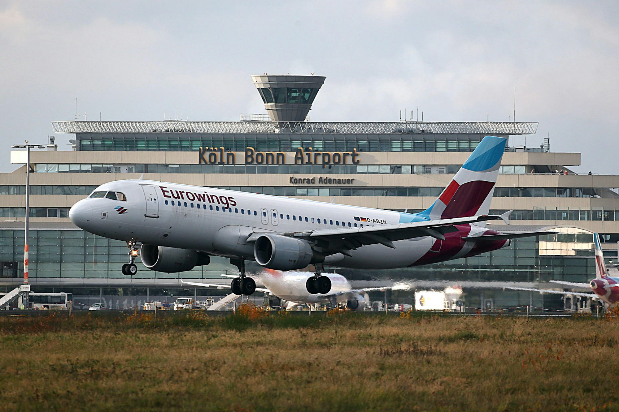 Eurowingsmaschine am Flughafen Köln/Bonn.