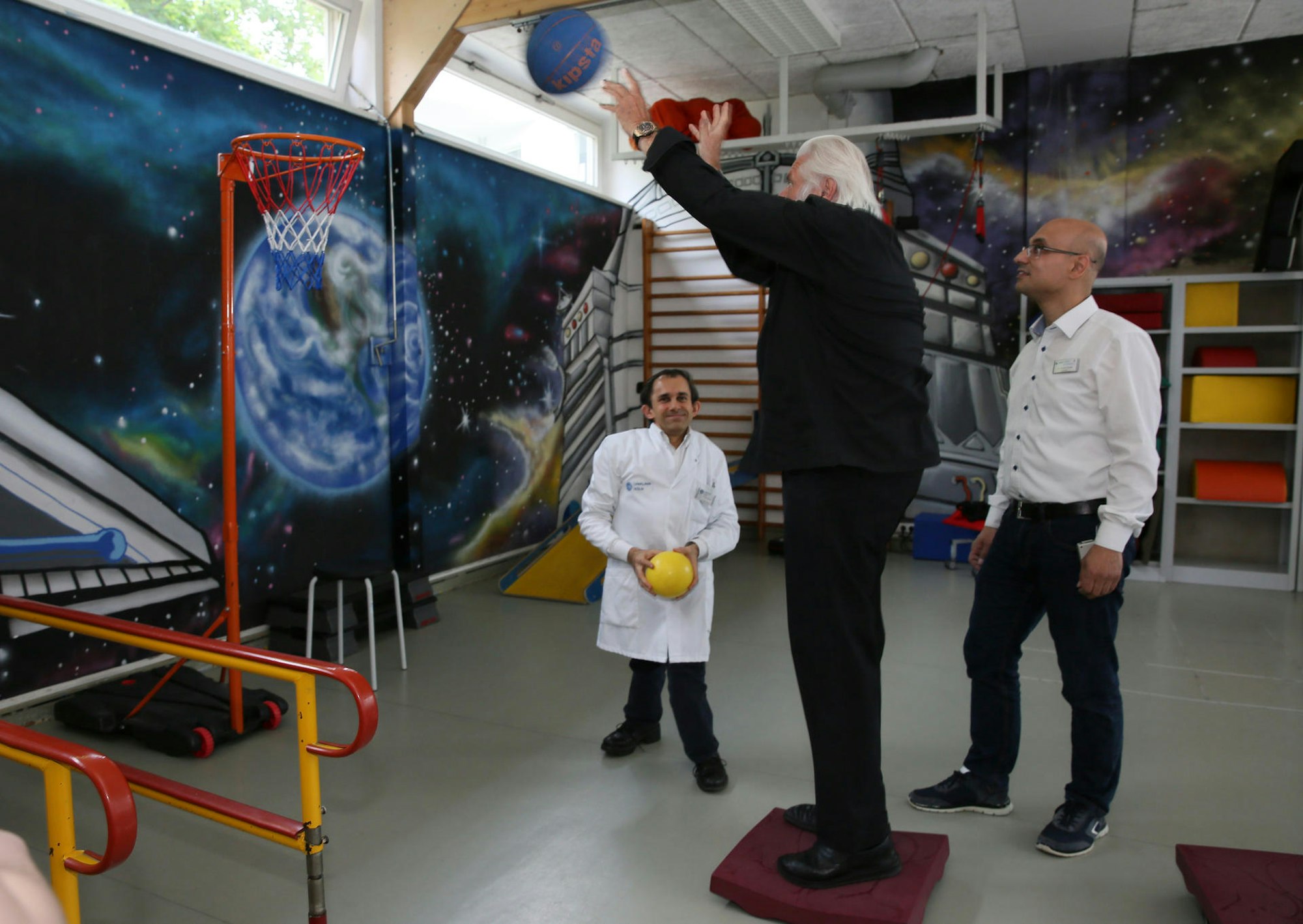 24052019_KingSizeDick_13