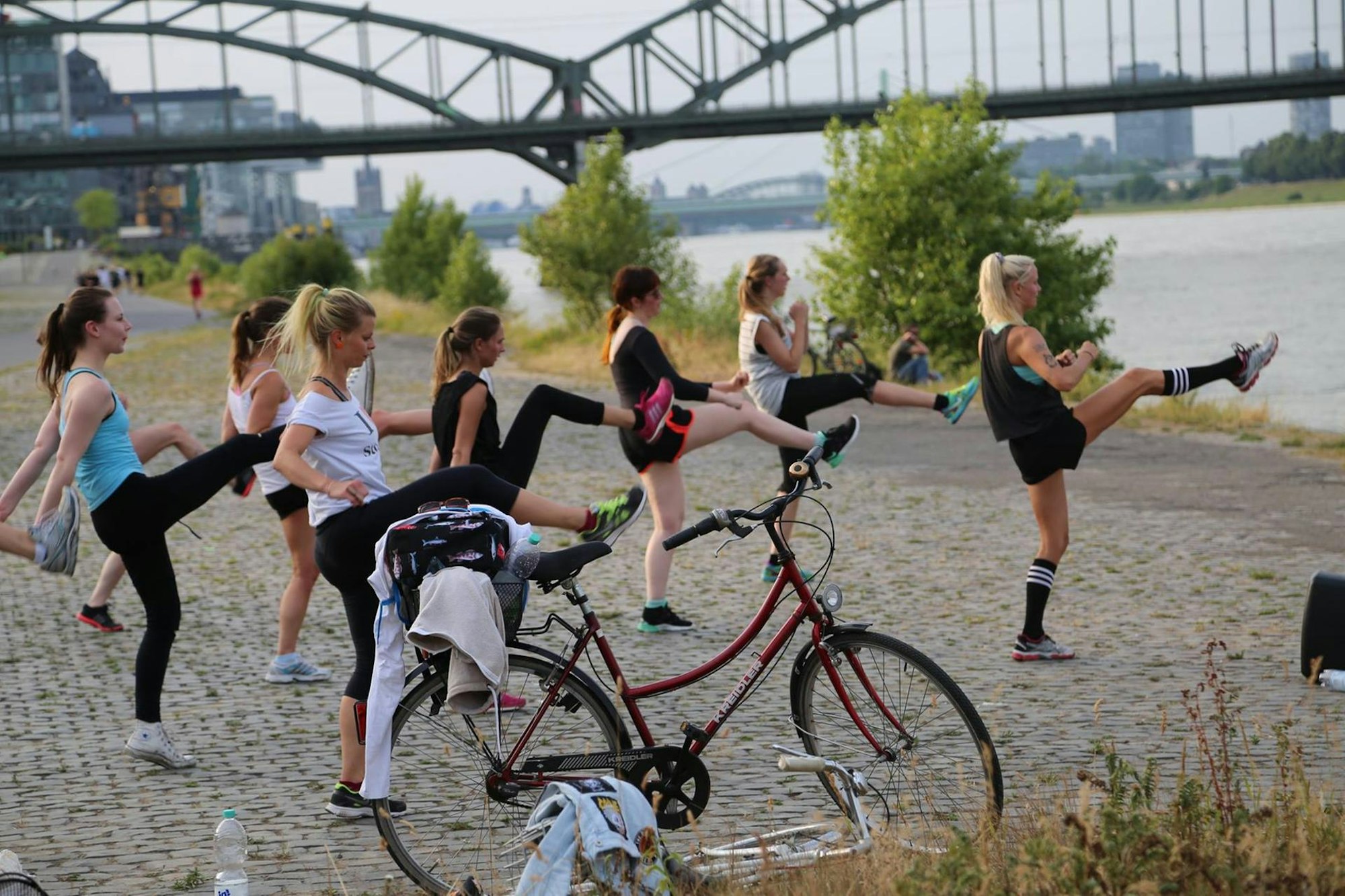 Outdoor Kick