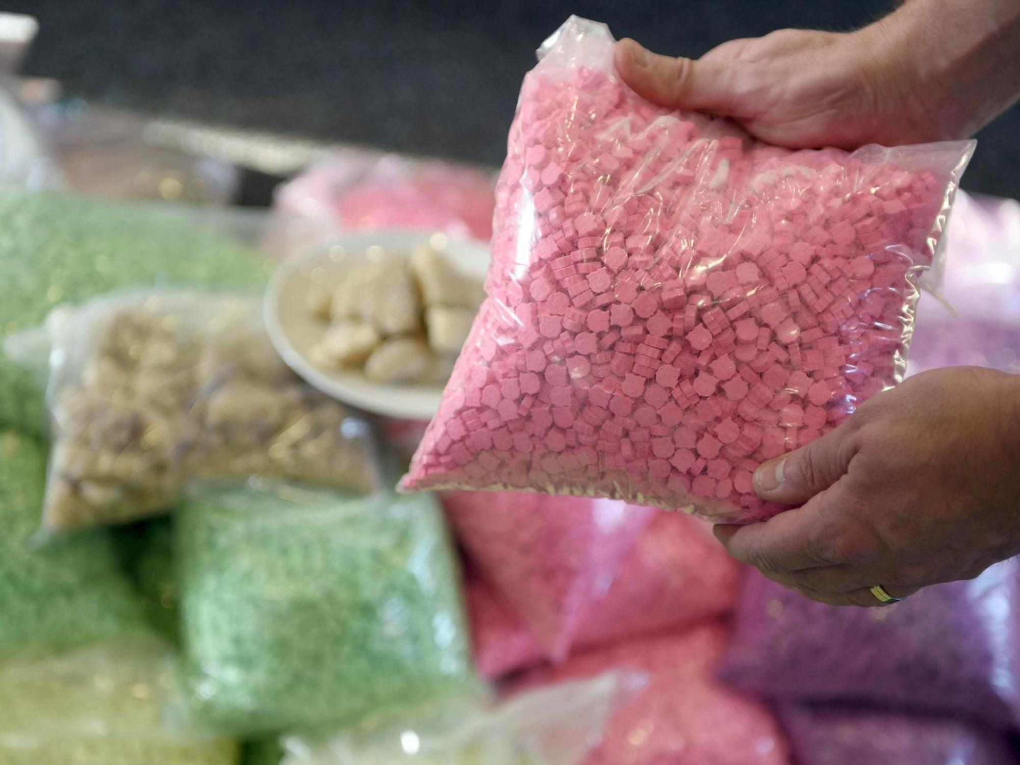 Ecstasy-Pillen sind in Beuteln verpackt.