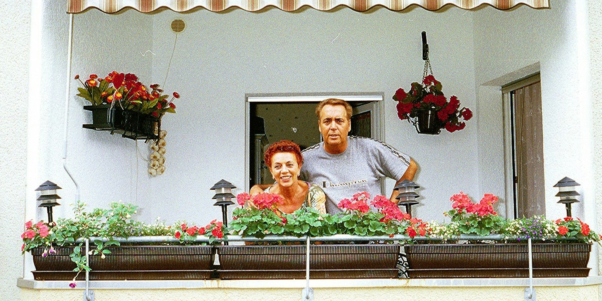 MDS-EXP-2004-11-03-xexp09187