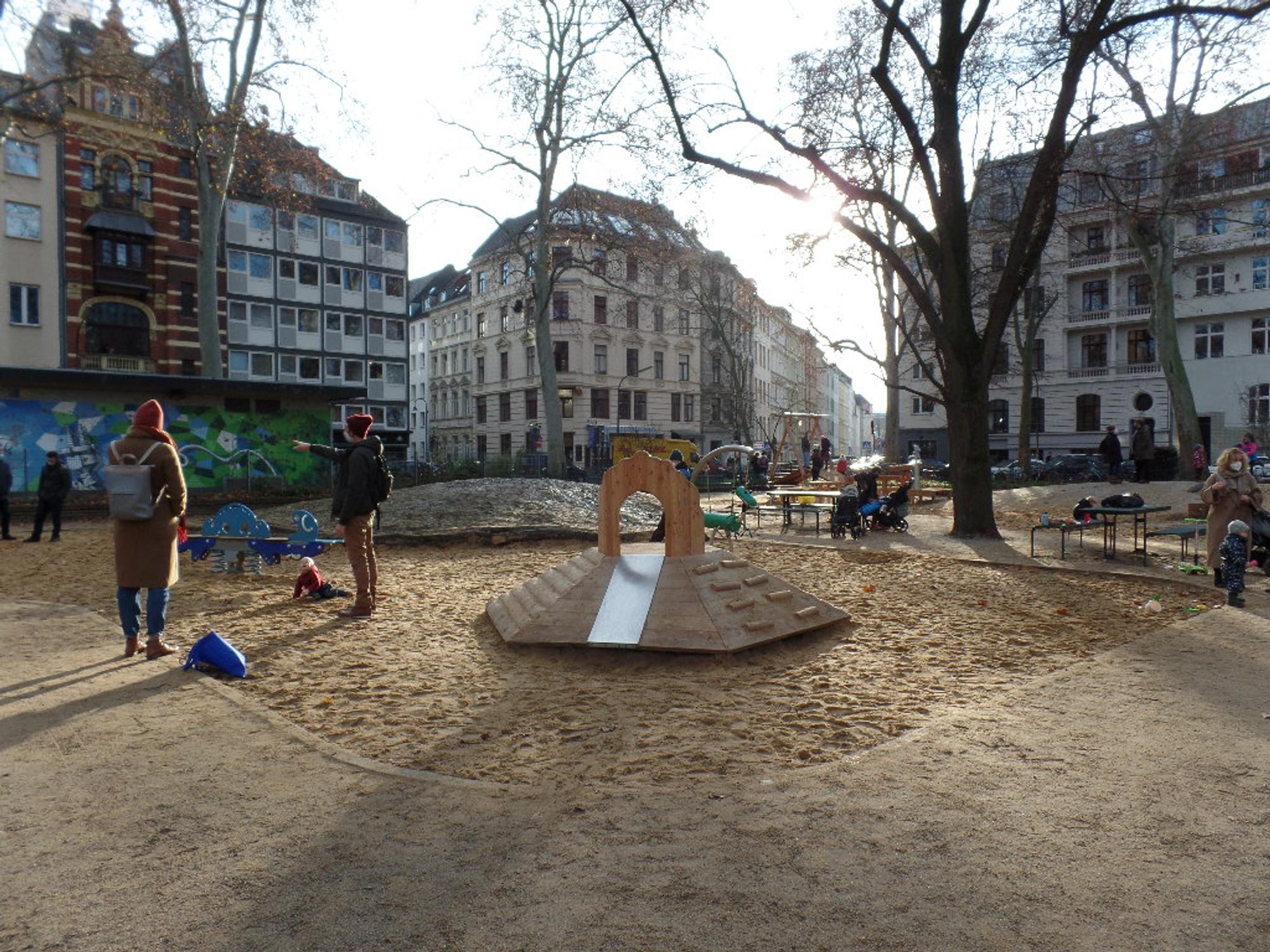 Zwergenhügel Rathenauplatz
