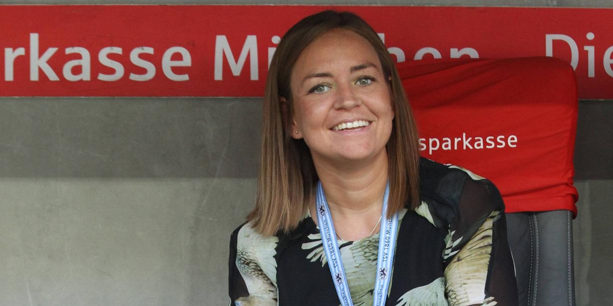 Lil Zercher Pressesprecherin