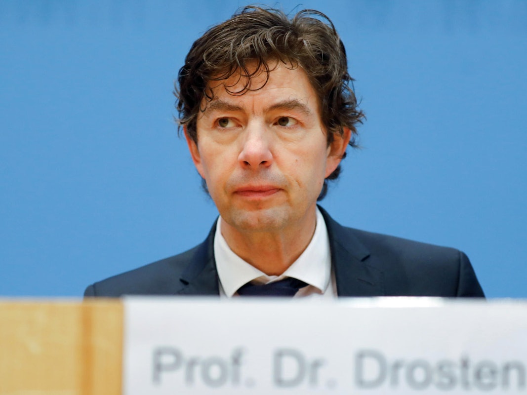 Christian Drosten, Direktor des Instituts für Virologie, Charité Berlin, nimmt an einer Pressekonferenz zur aktuellen Lage in der Corona-Pandemie teil.