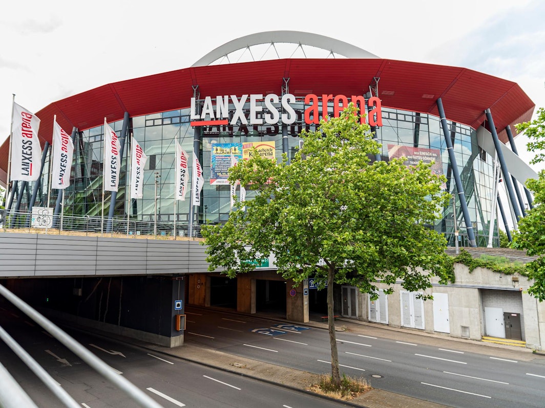 In der Lanxess-Arena wird bald erstmals Tennis gespielt.