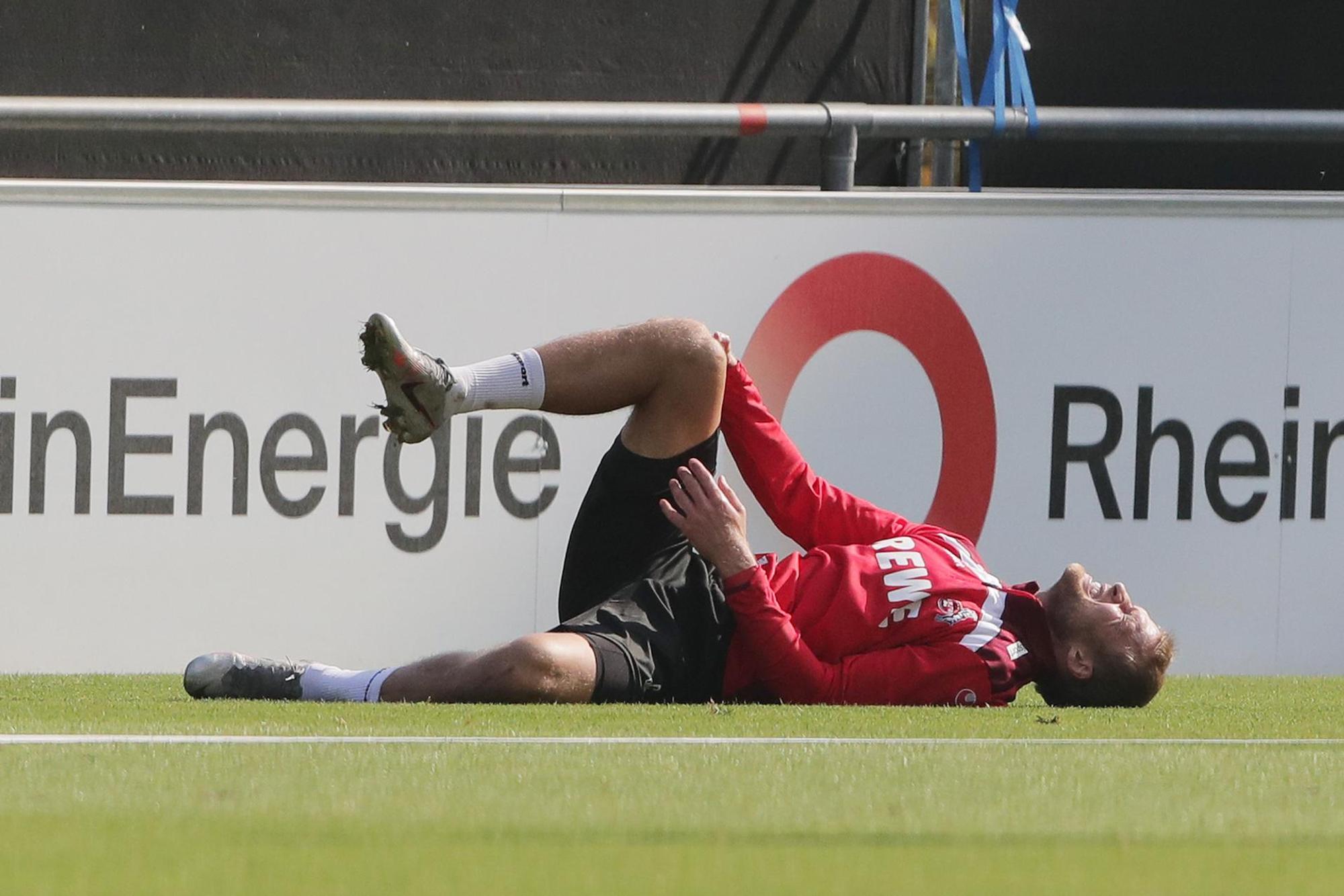 Andersson_Knie_verletzt