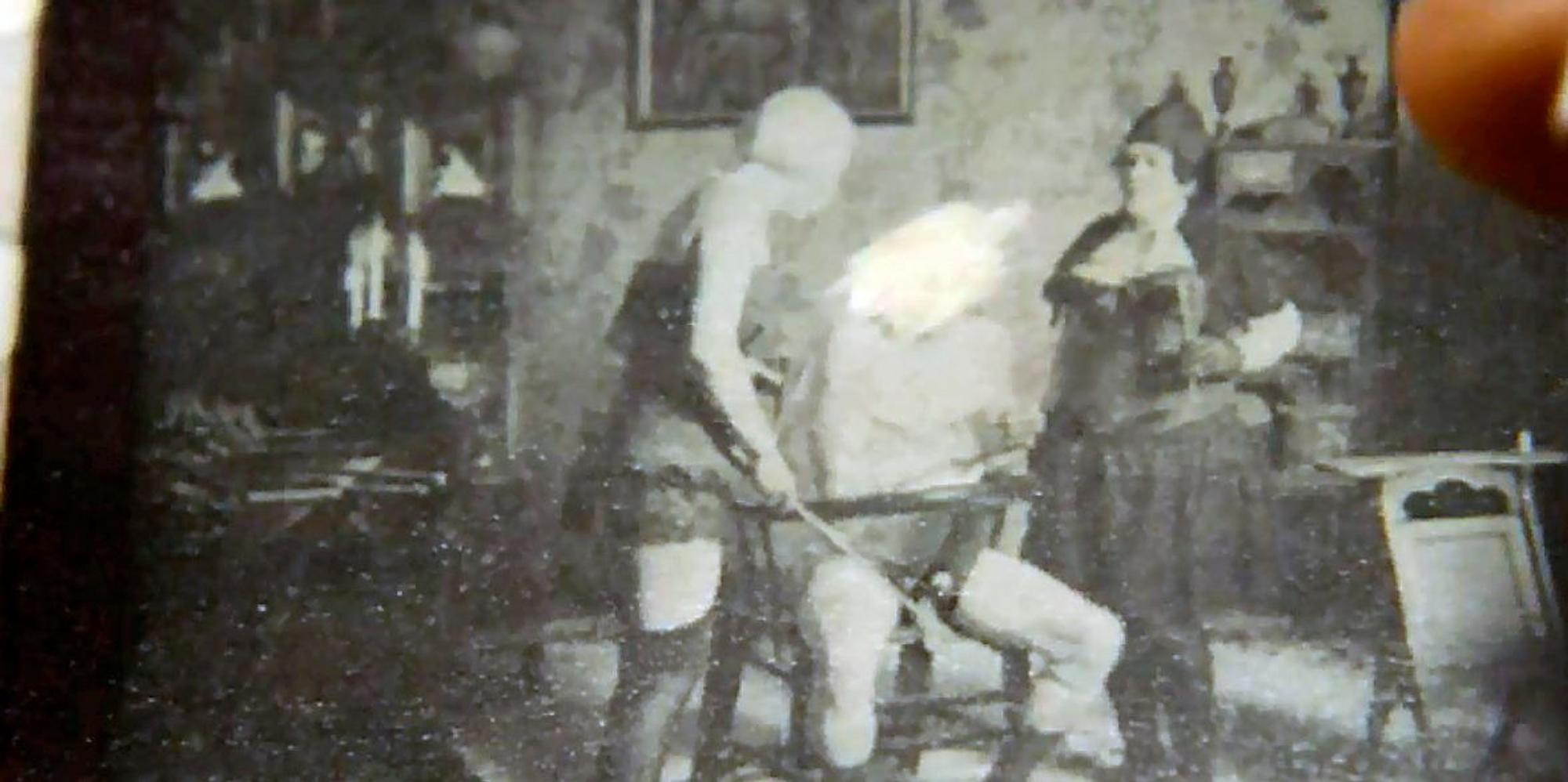 1809 babylon berlin adenauer sado maso (1)