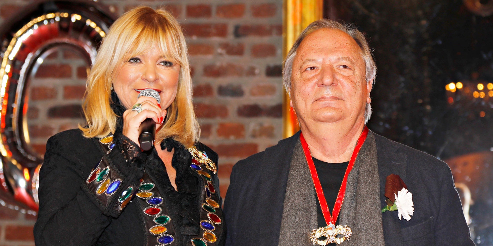 Wilfried Schmickler, hier neben Uschi Brauckmann, Präsidentin der Colombinen