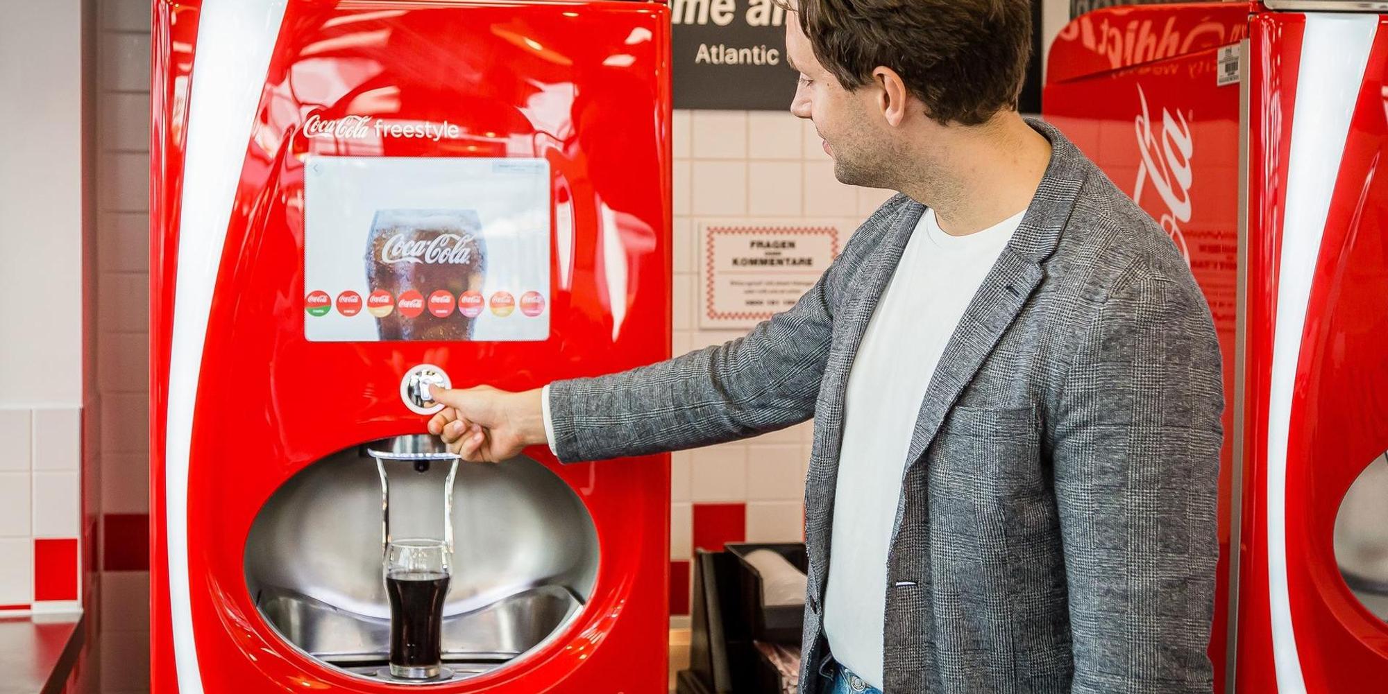 Coca-Cola_Freestyle-Automat