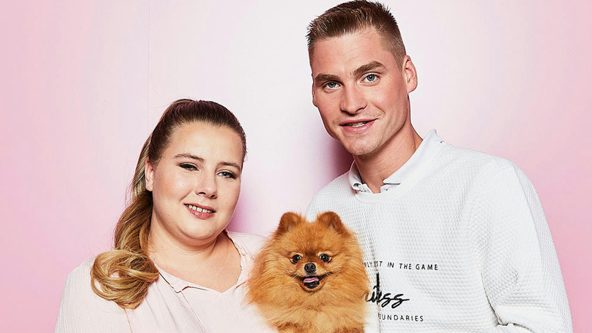 Sarafina und Peter Wollny sind Eltern von Zwillingen. Die Kinder wurden am 18. Mai 2021 per Notkaiserschnitt geholt.