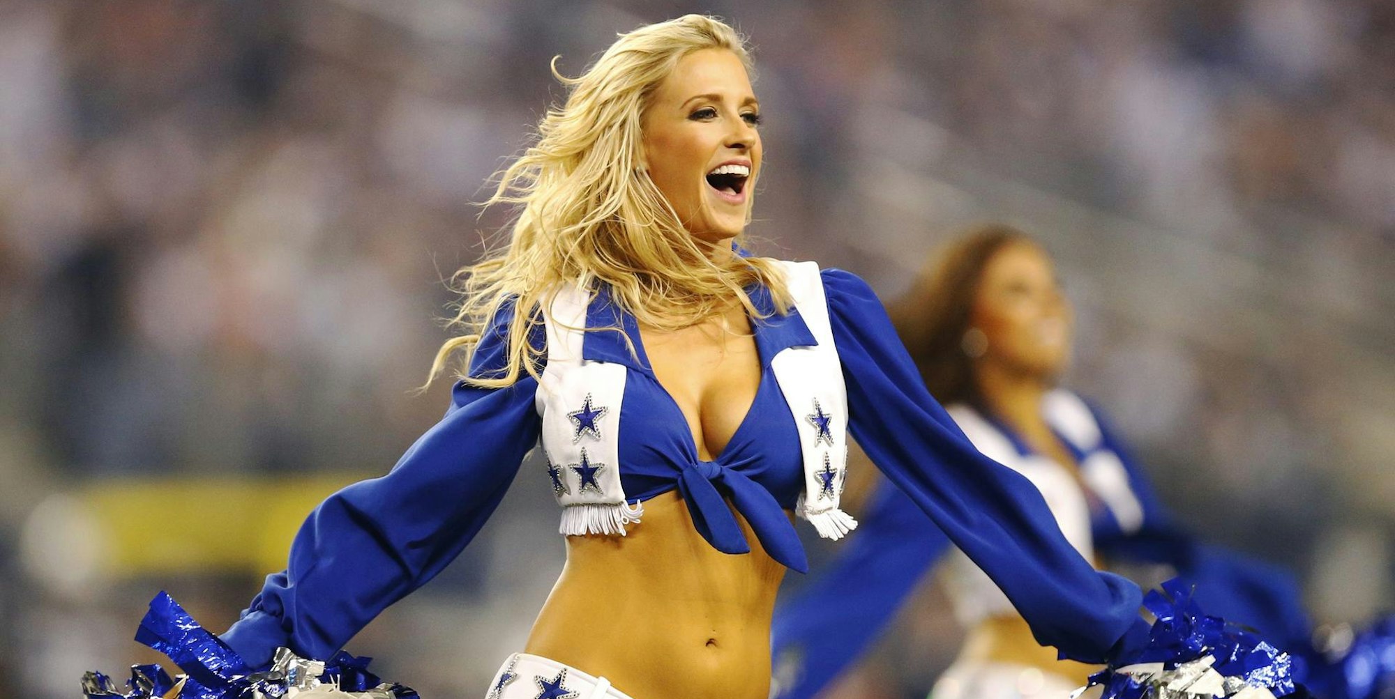 Cheerleader_Dallas_cowboys_03112019