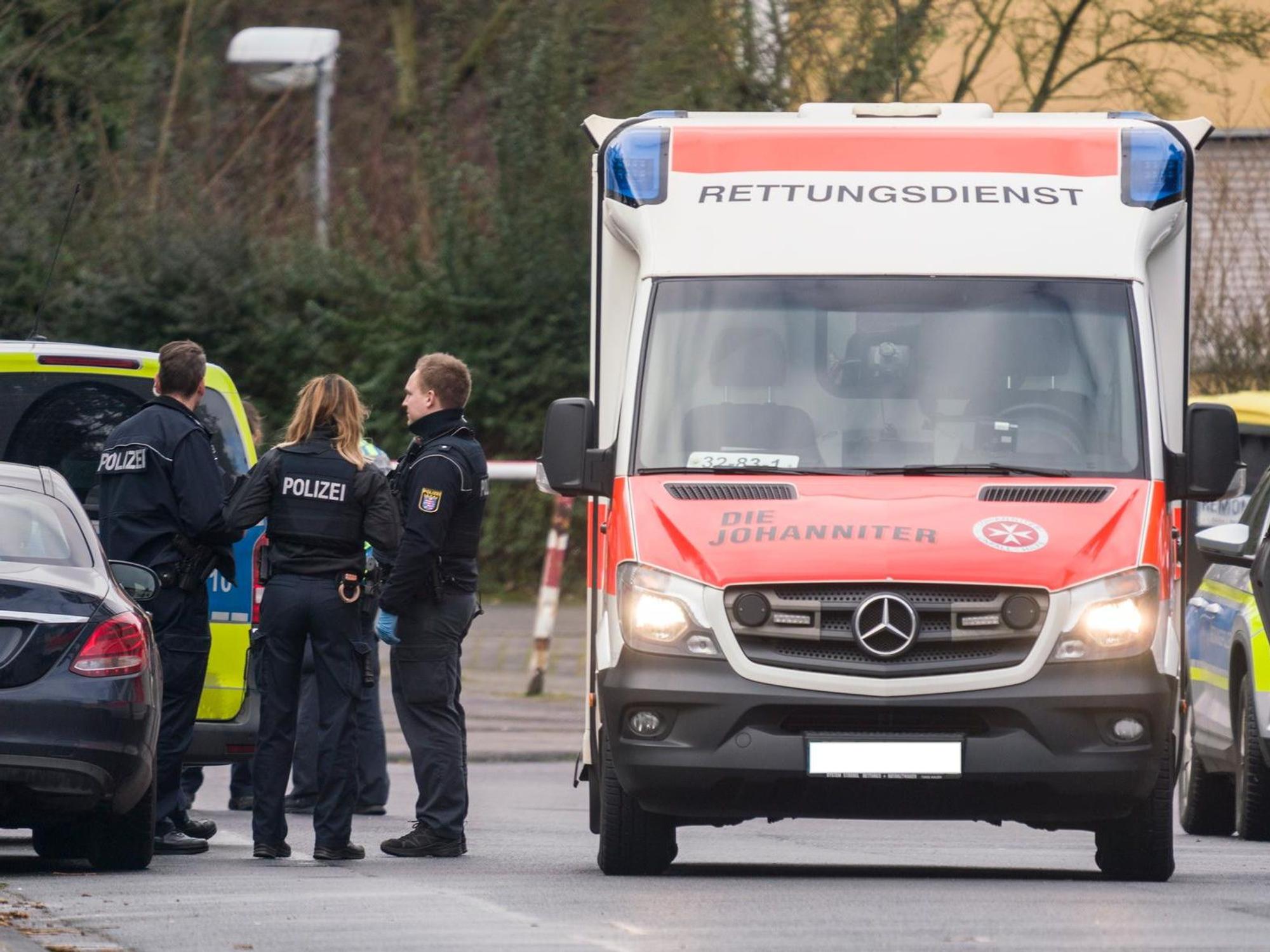 Die Polizei ermittelt nach einer Unfall-Serie gegen die Fahrerin.