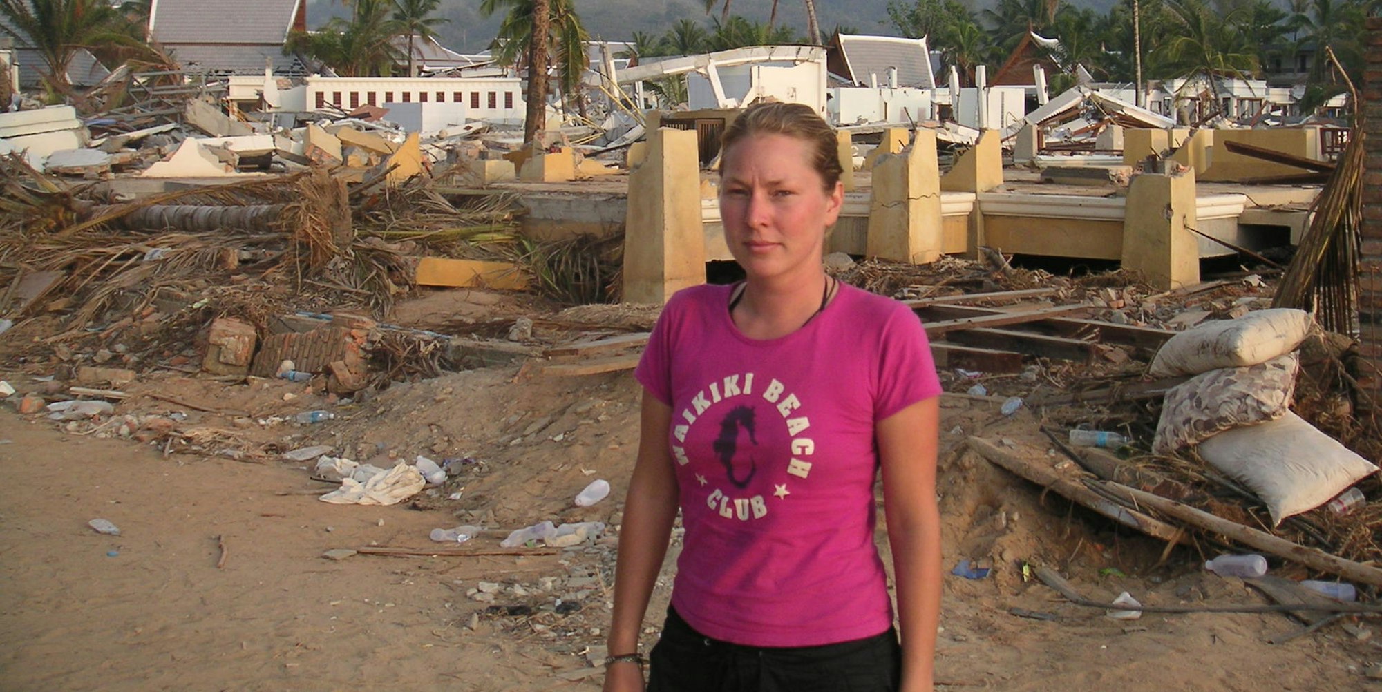 Tsunami_2004_Thailand_4