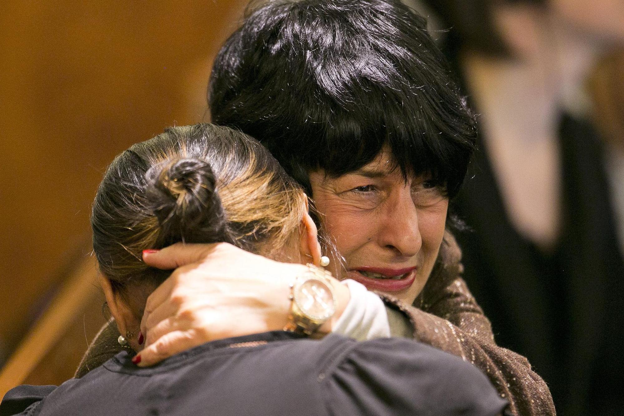Aaron_Hernandez_Mutter_07022020