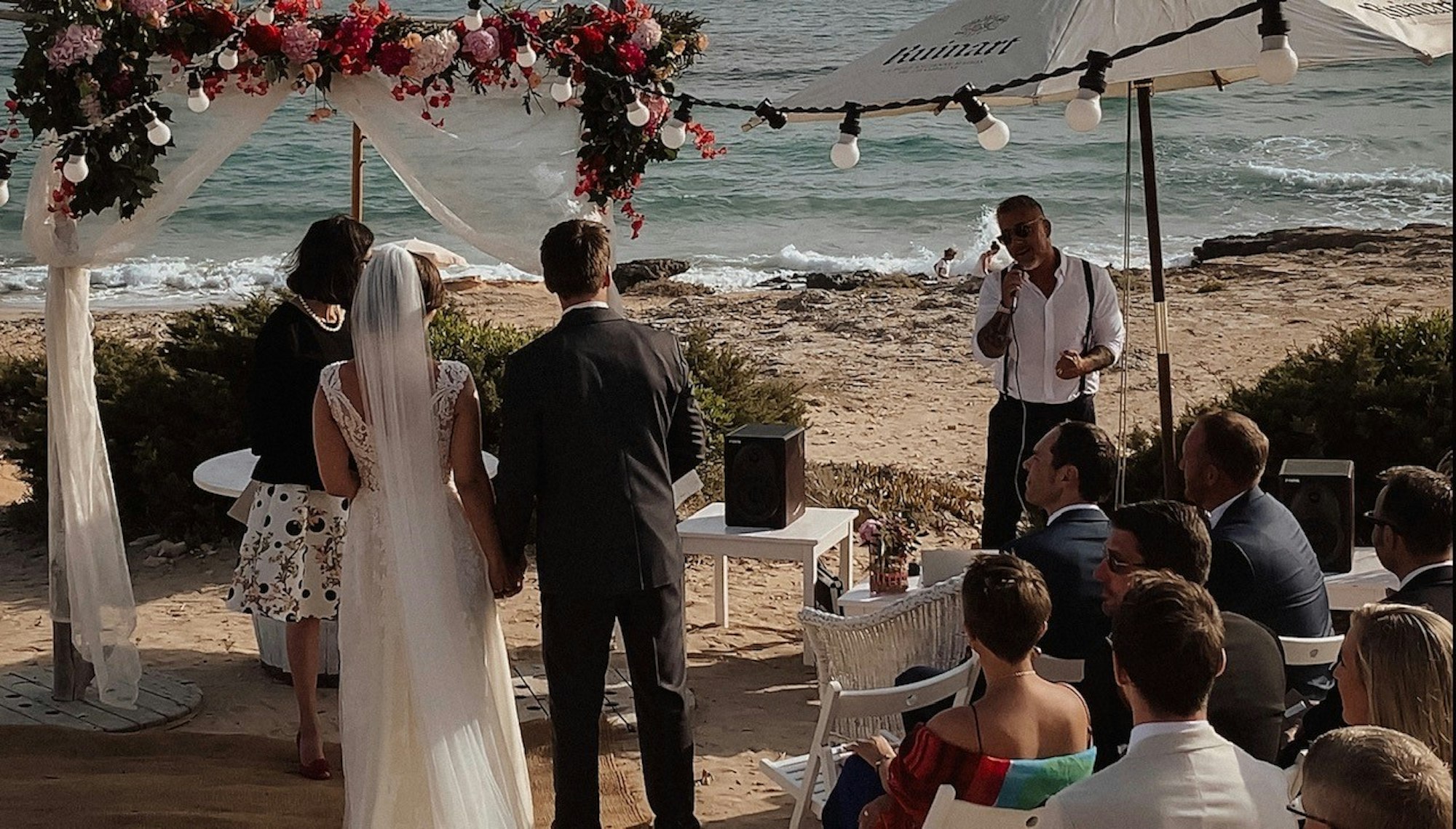 mike leon grosch bei Hochzeit