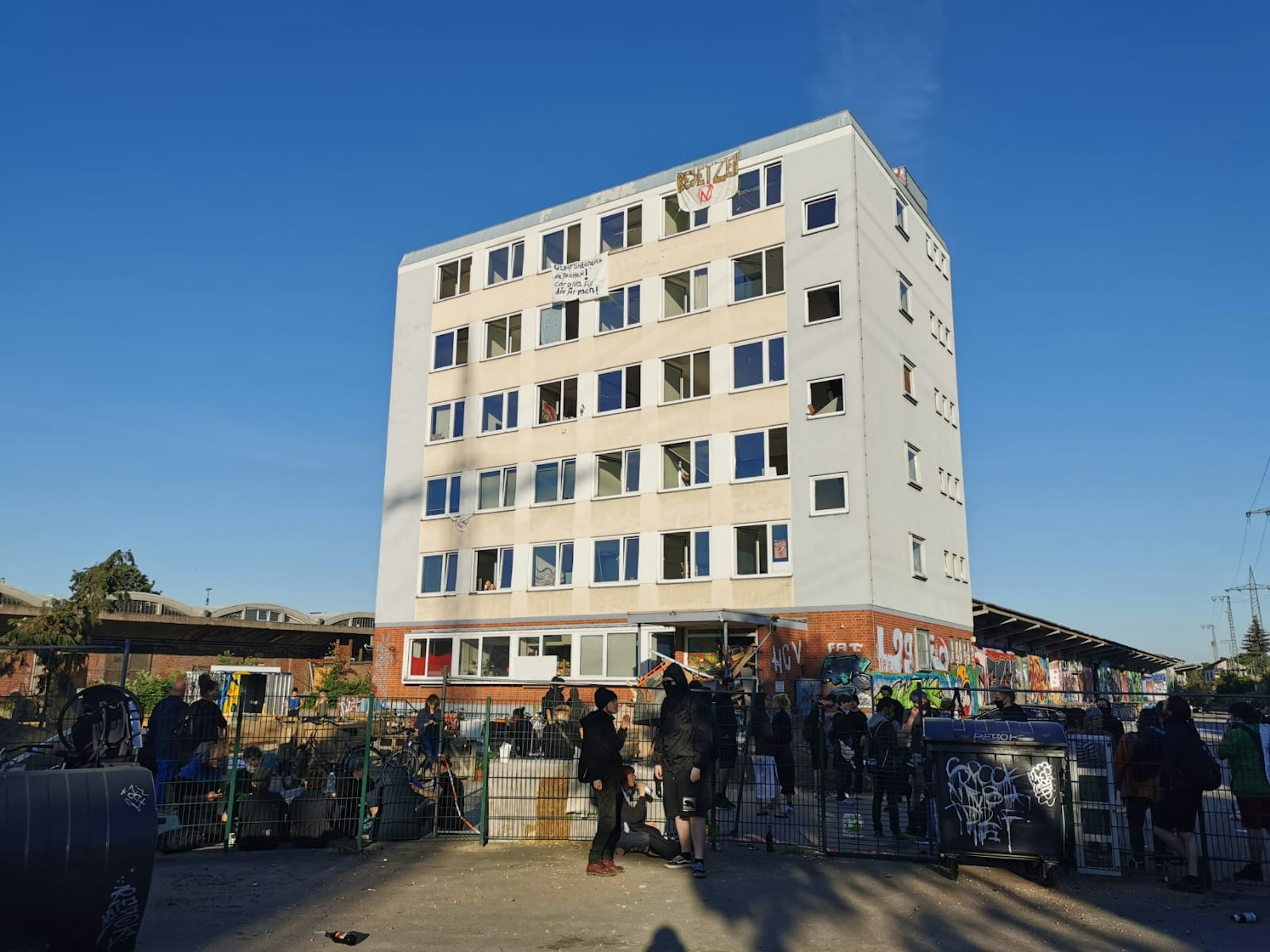 hausbesetzung_großmarkt_25_06_2020 (1)