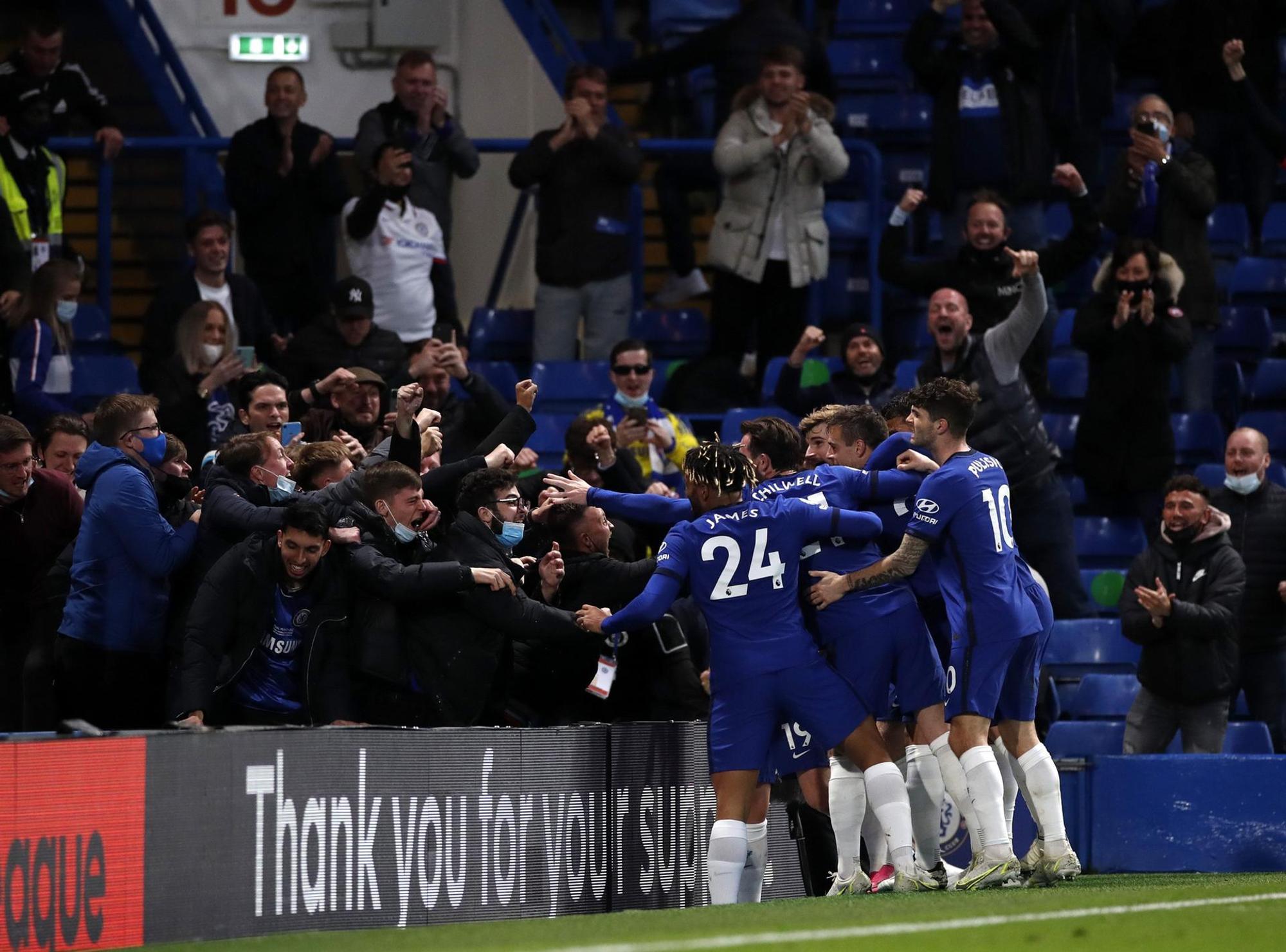 Chelsea Leicester Fans
