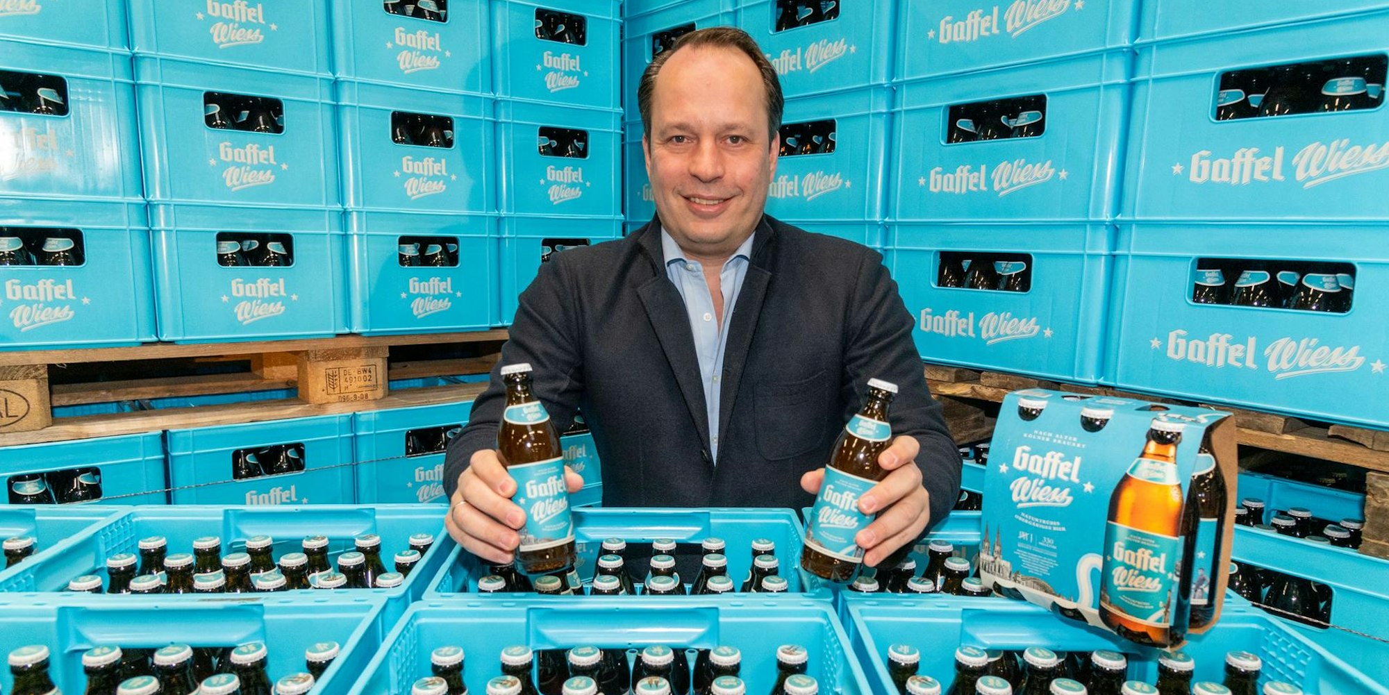 5D6B7F60-CB40-41DB-95D8-FDDD8FCA143A