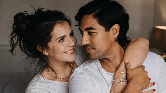 Nic Shanker, Barkeeper der Vox Sendung First Dates, mit seiner Frau Janina.