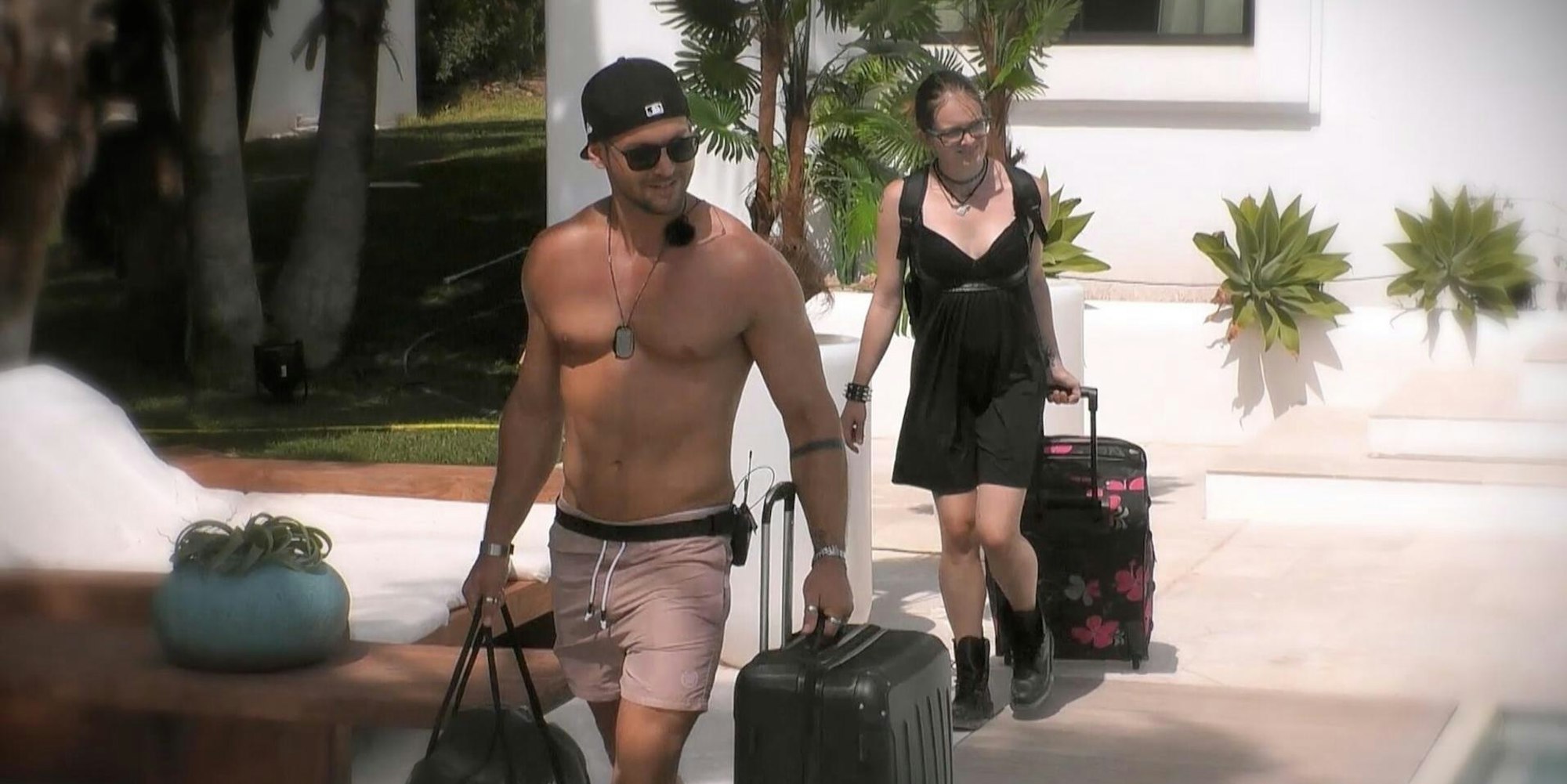 chris_beautyandthenerd_02072020