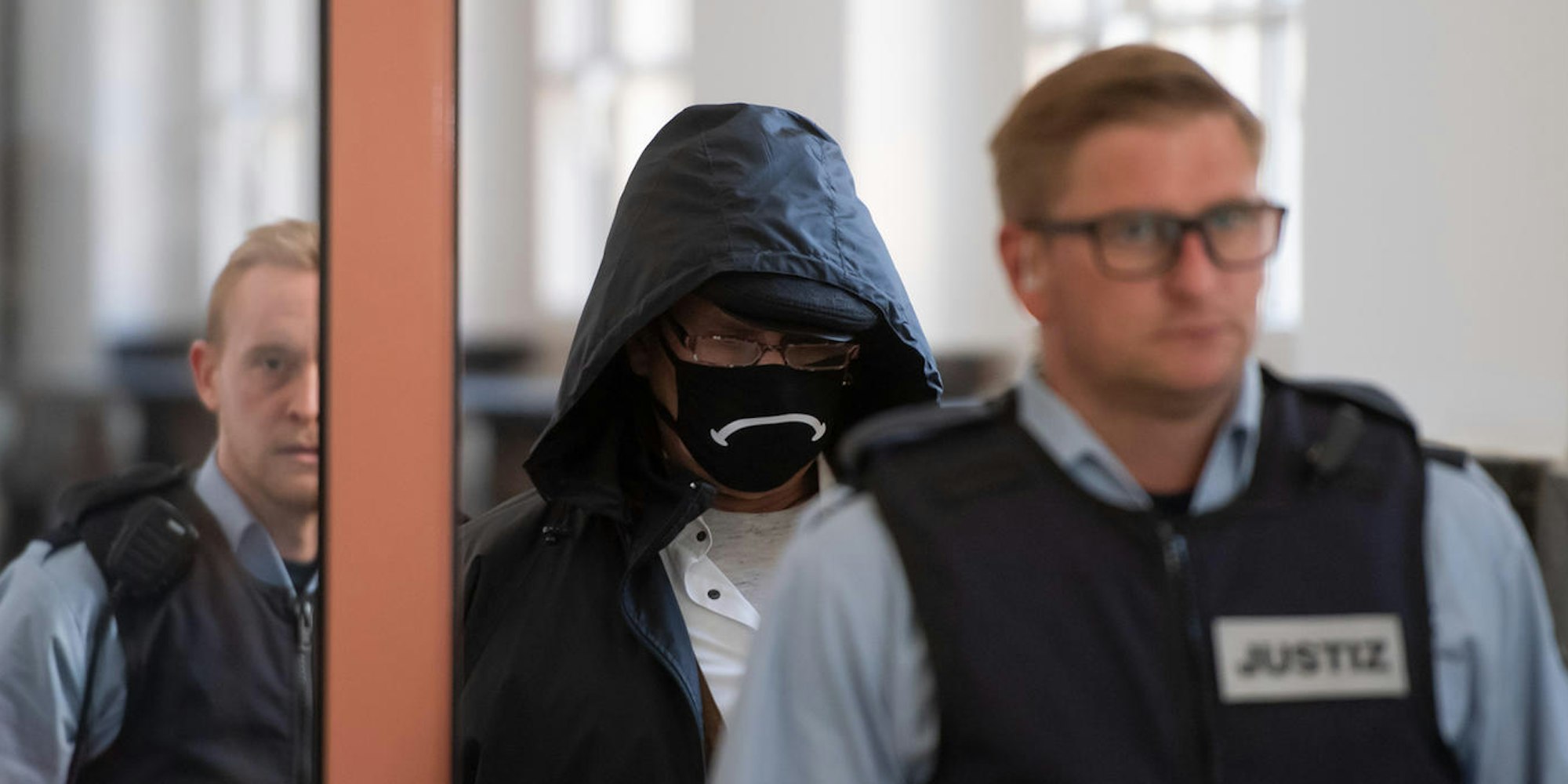 Schalla-Mörder mit Gerichtsdienern