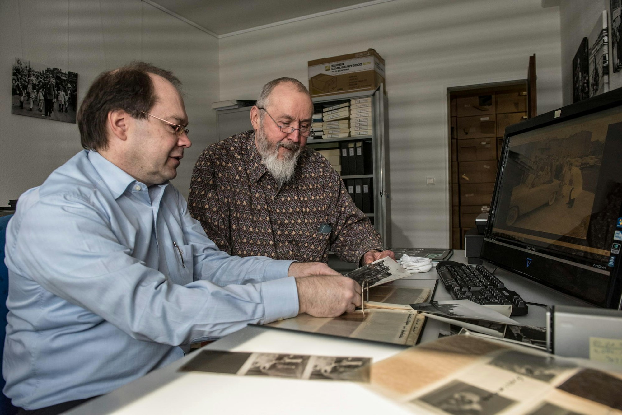 Die Hüter des Archivs, Frank Warda (l.) und Ulrich Hermanns