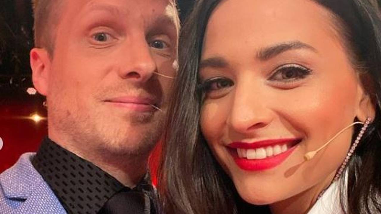 Oliver und Amira Pocher auf einem Selfie