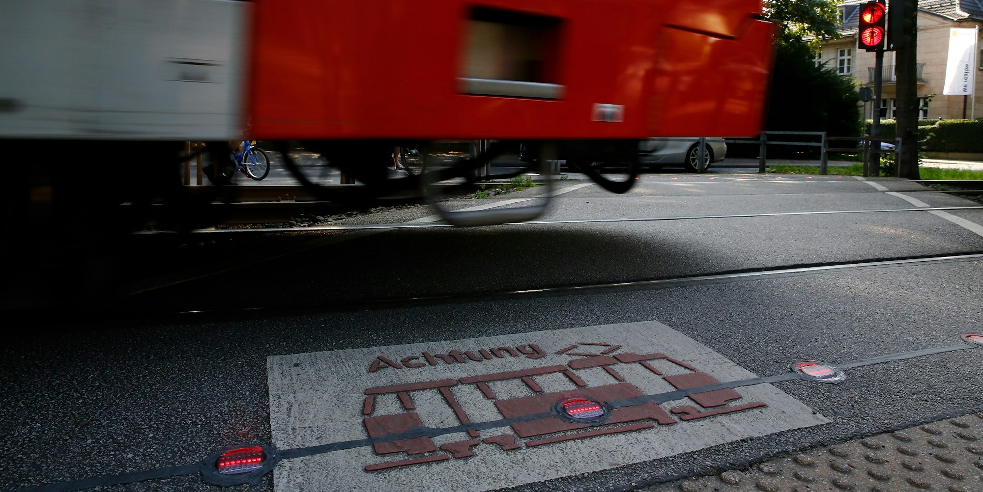 MDS-EXP-2014-09-23-140731_PF_KVB-LED020