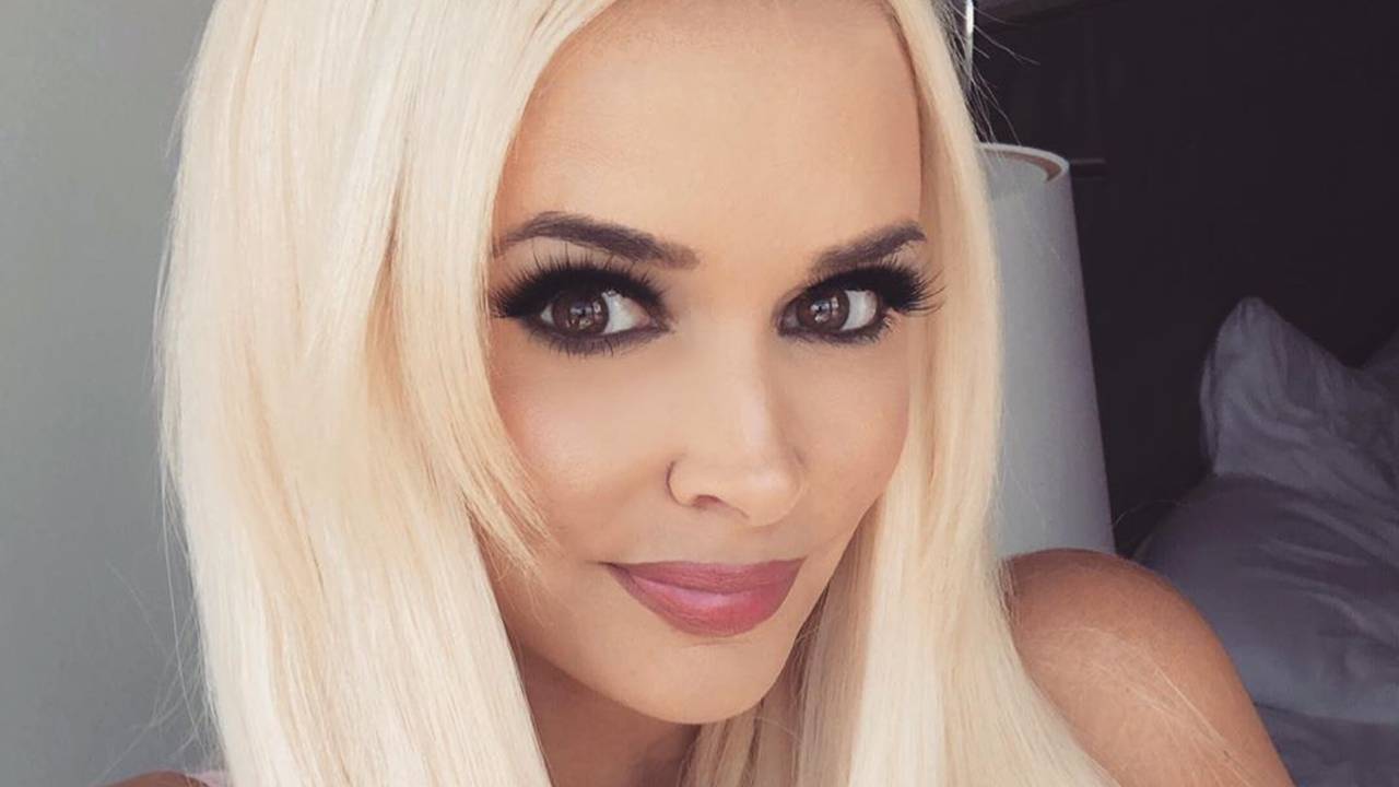 Daniela Katzenberger nackt