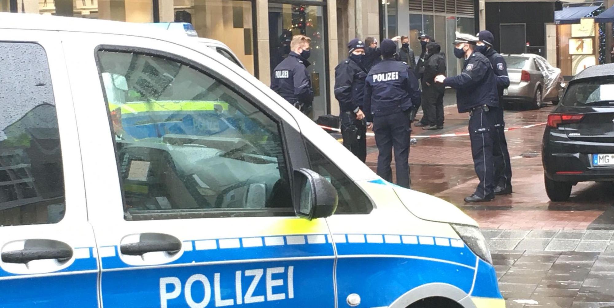 Raub auf Spielwarengeschäft