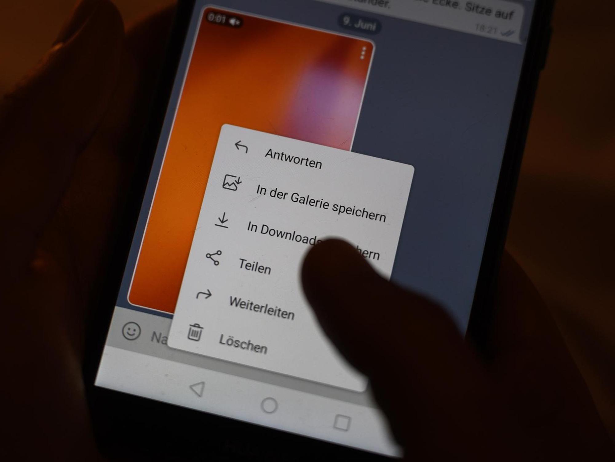 Video_Handy_Symbolfoto_dpa