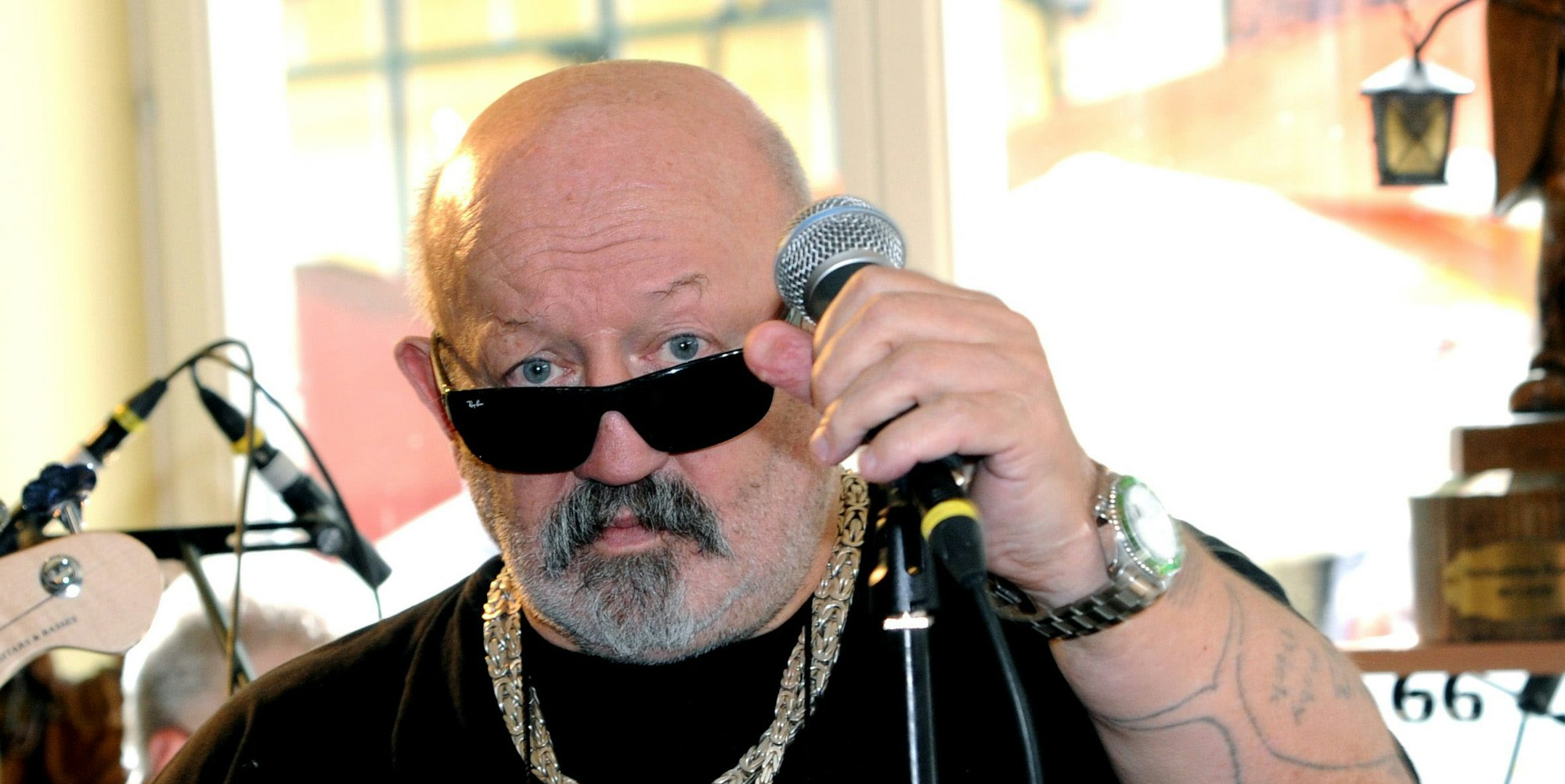 01K___24_71-106277889_ori