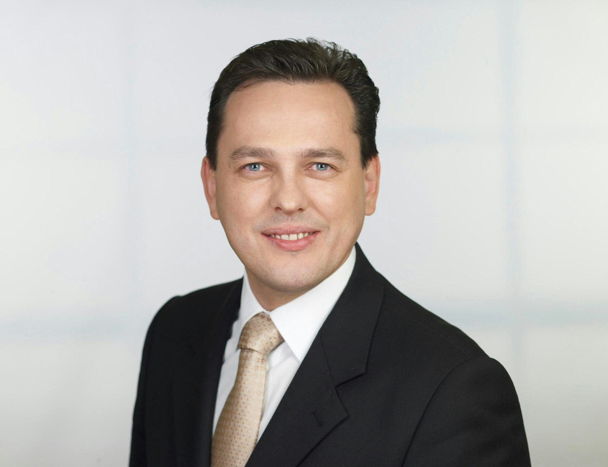 MDS-EXP-2018-04-28-71-132102698