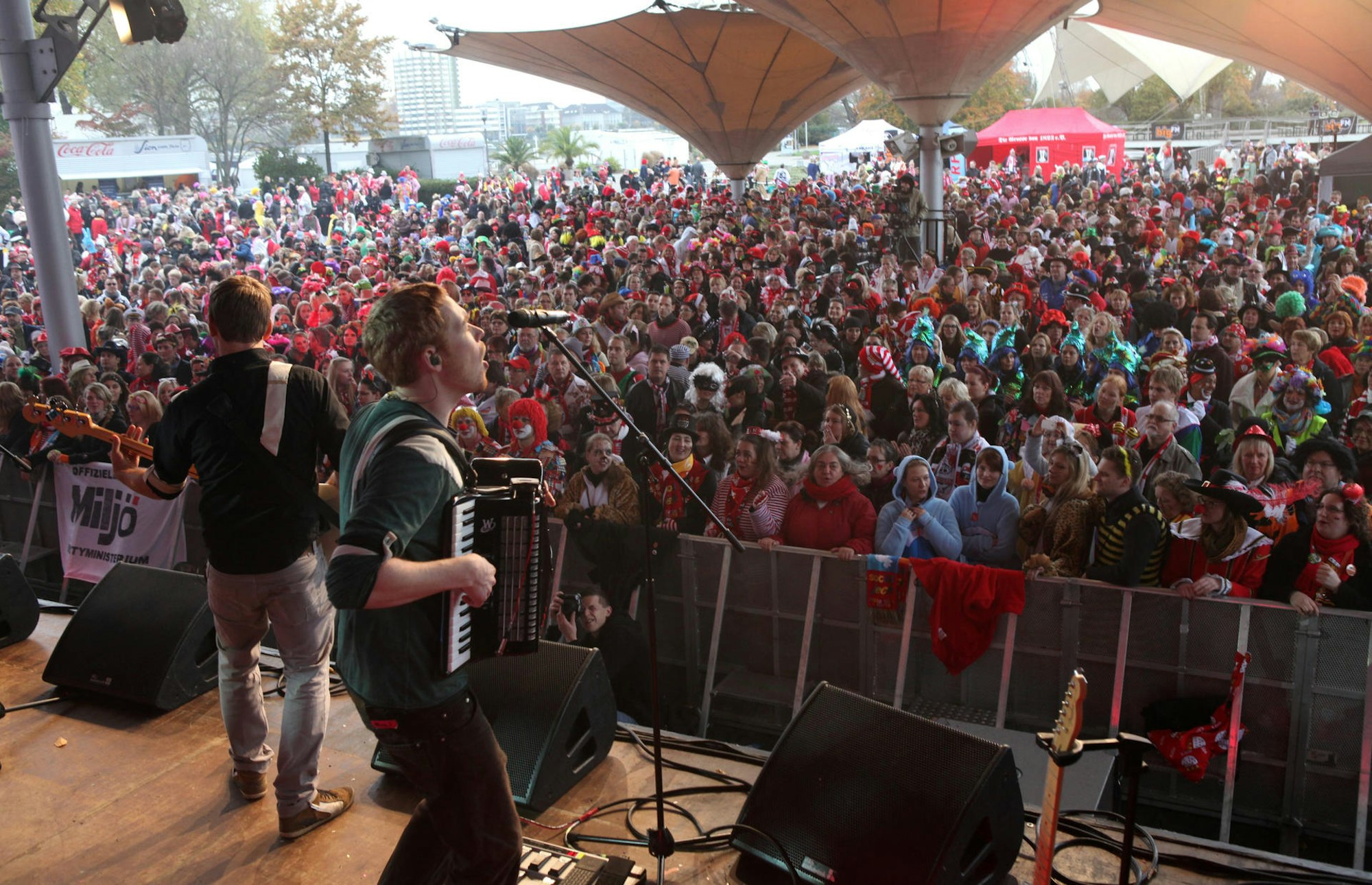 MDS-EXP-2017-11-09-71-124844768